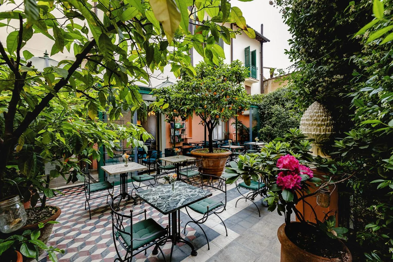 Garden in Hotel Palazzo dal Borgo