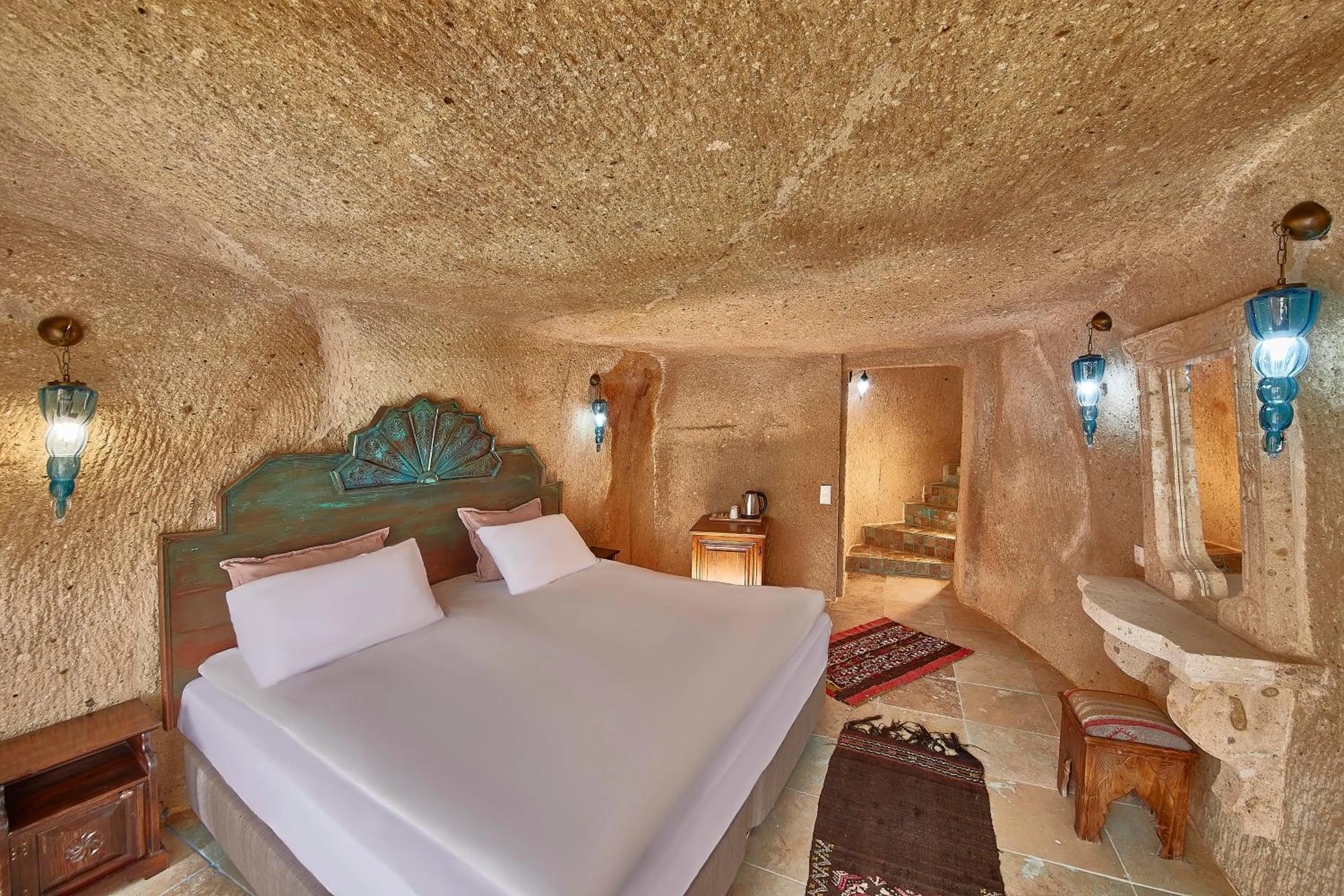 Bedroom, Bed in Charm Of Cappadocia Cave Suites