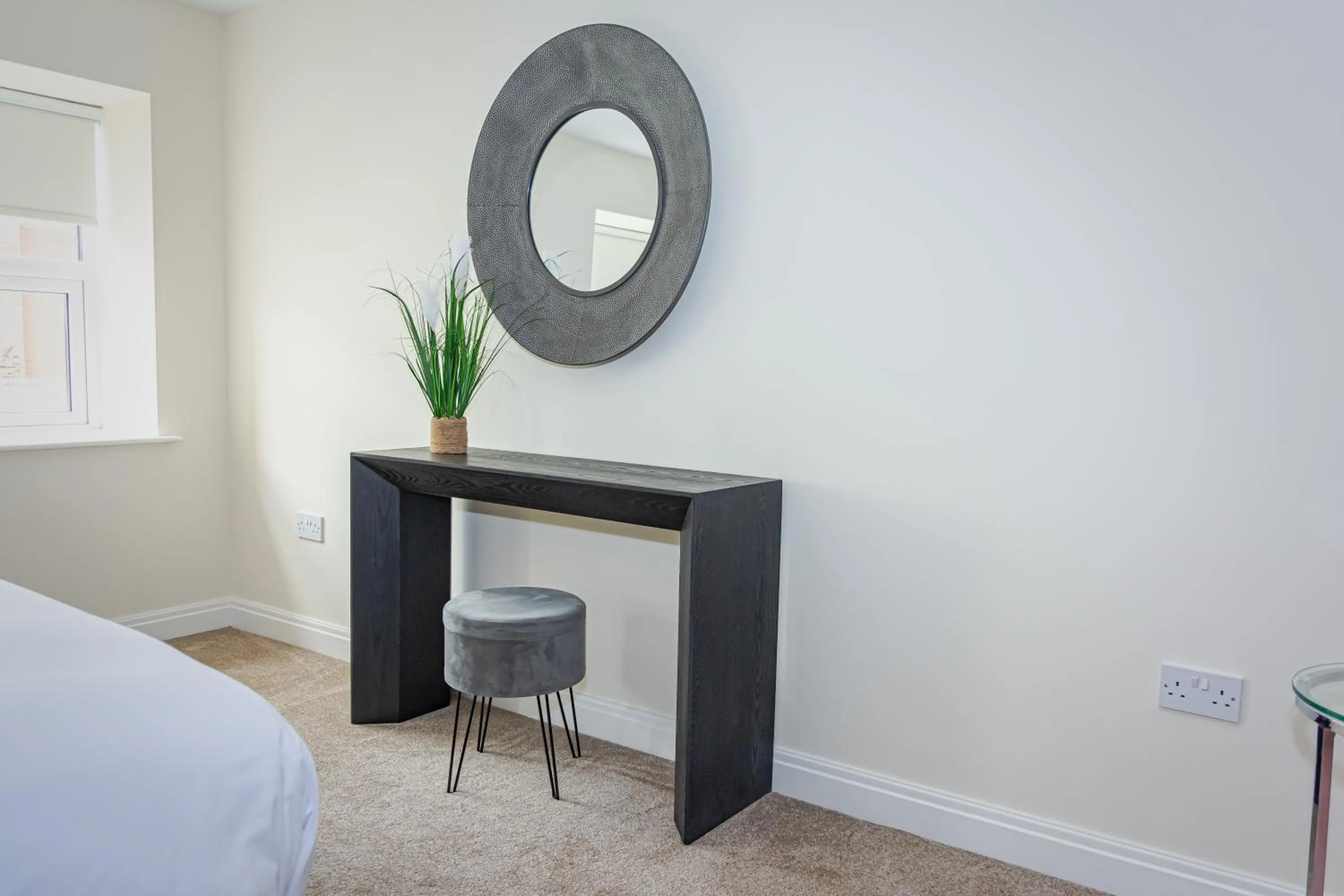 Bedroom, Bed in Mode Apartments Winter Gardens Blackpool