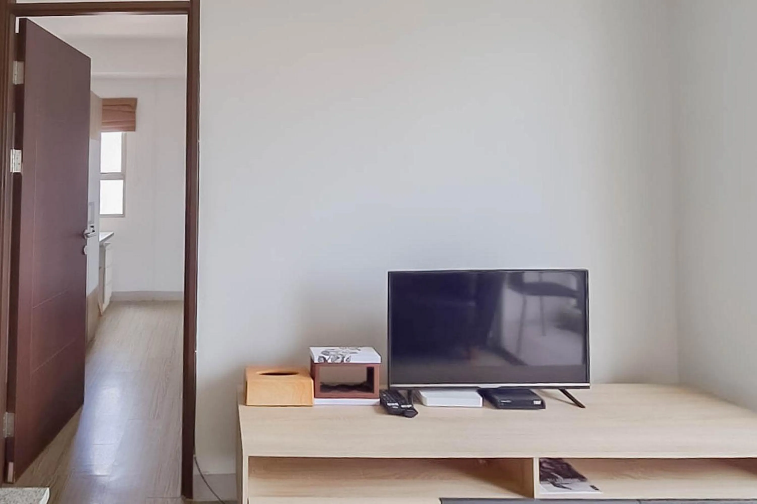 TV and multimedia in RedLiving Apartemen Mekarwangi Square - Agus 2 Tower A