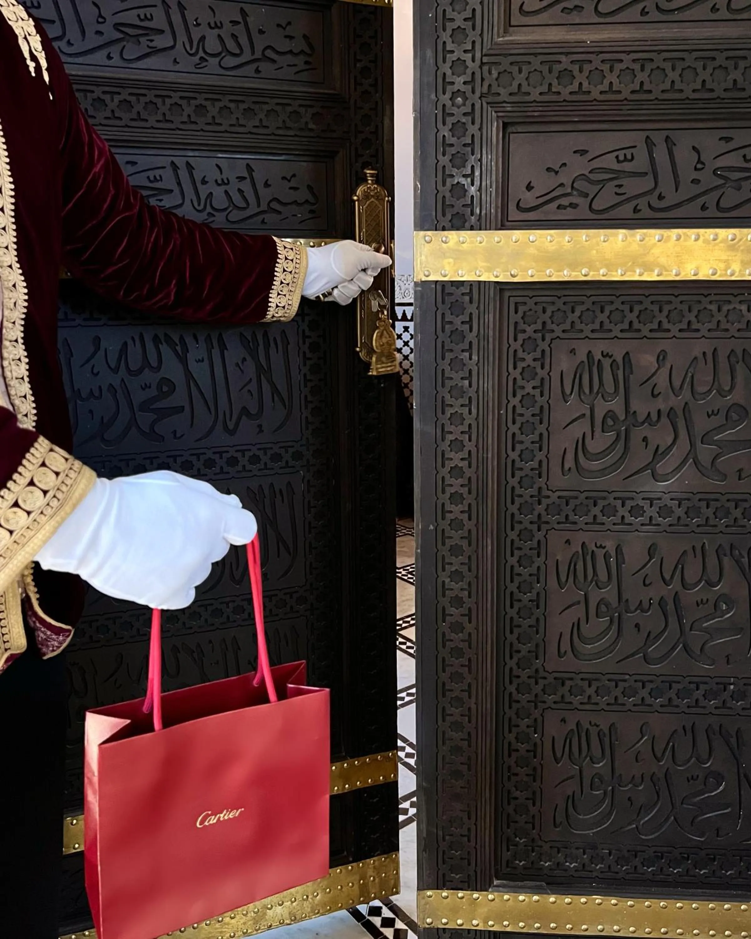 Staff in Palais De Fès Suites & Spa