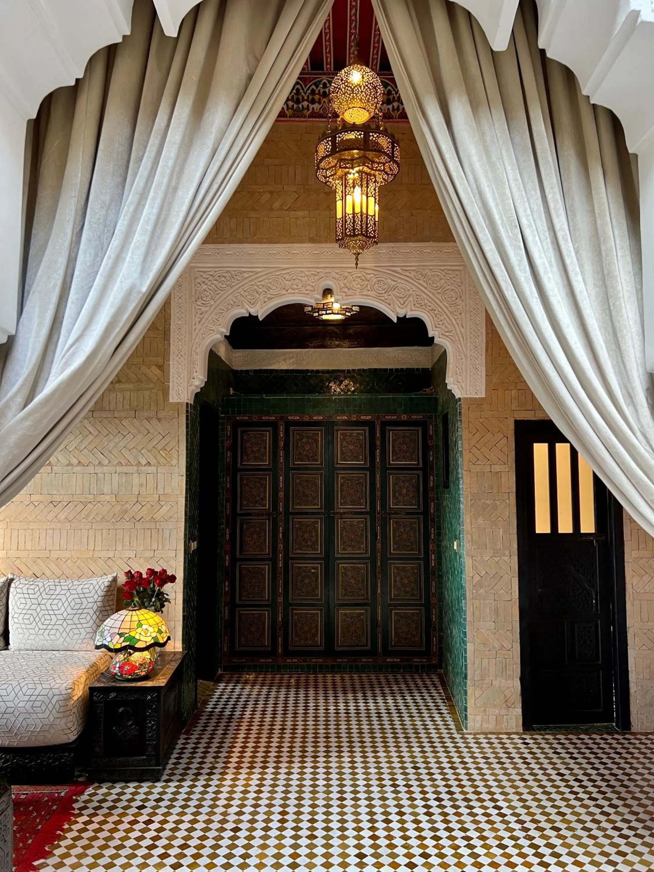 Living room, Bed in Palais De Fès Suites & Spa