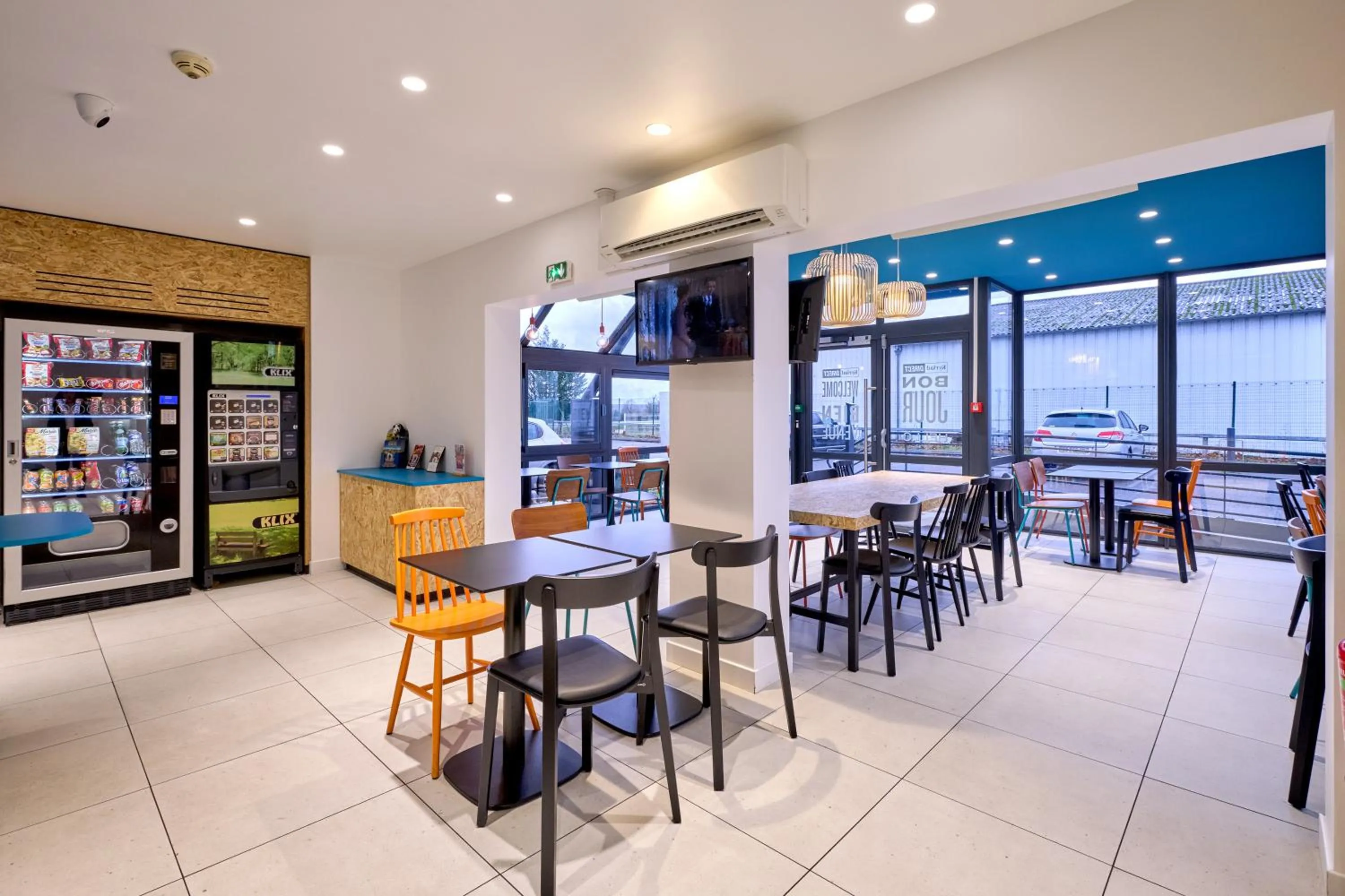 Dining area in Kyriad Direct Moulins Sud - Yzeure