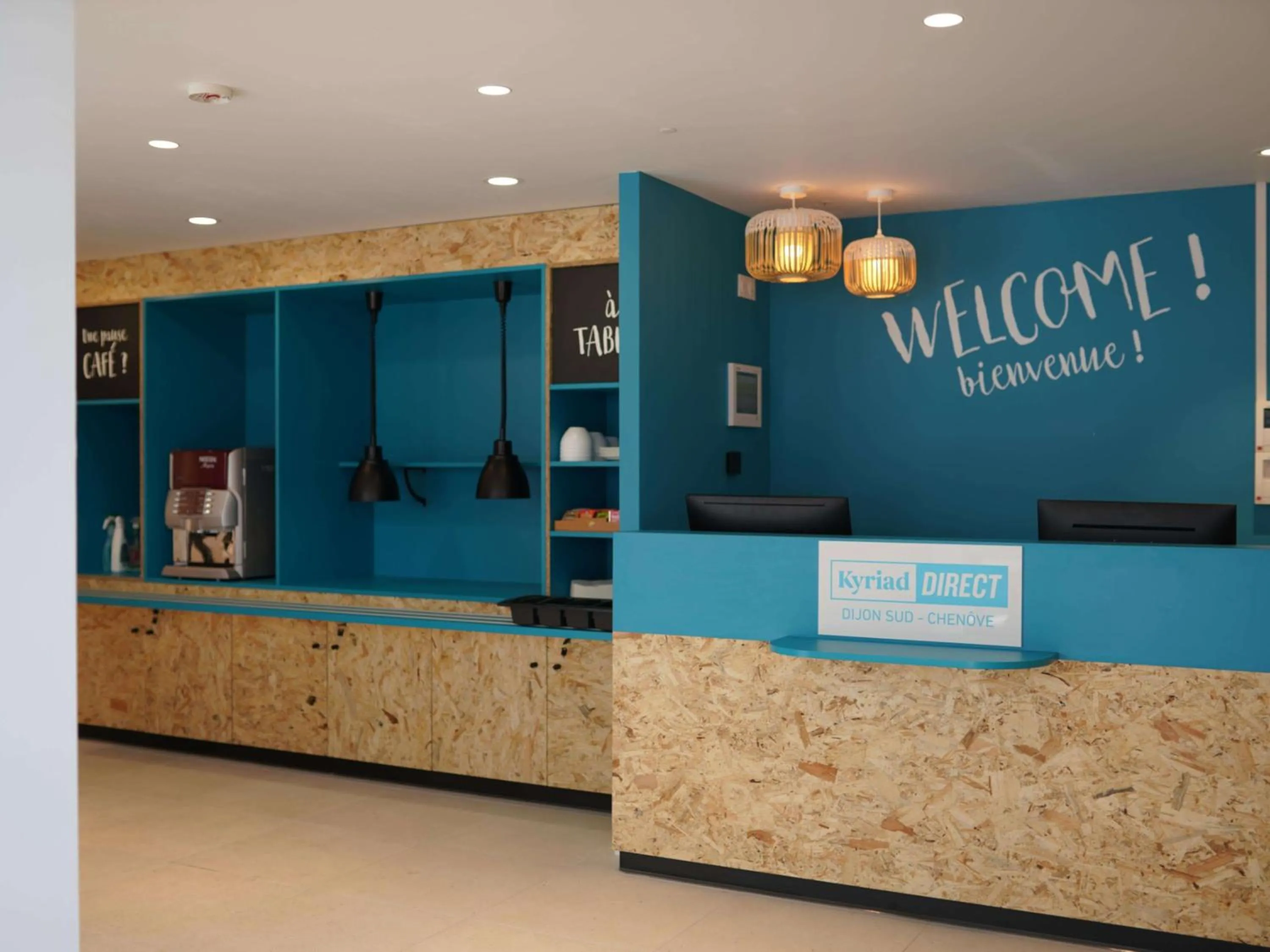 Lobby or reception in Kyriad Direct Moulins Sud - Yzeure