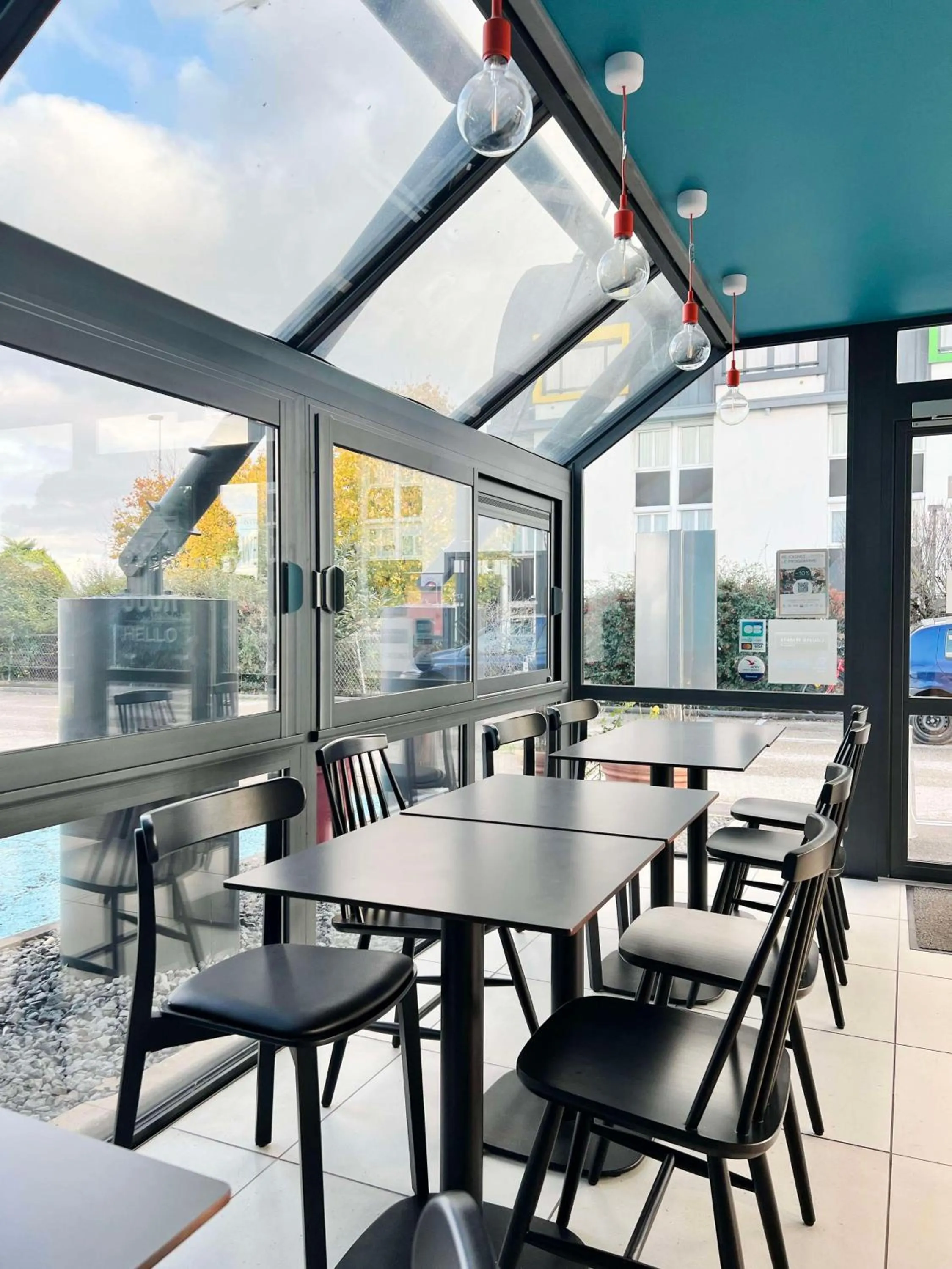 Restaurant/places to eat in Kyriad Direct Moulins Sud - Yzeure