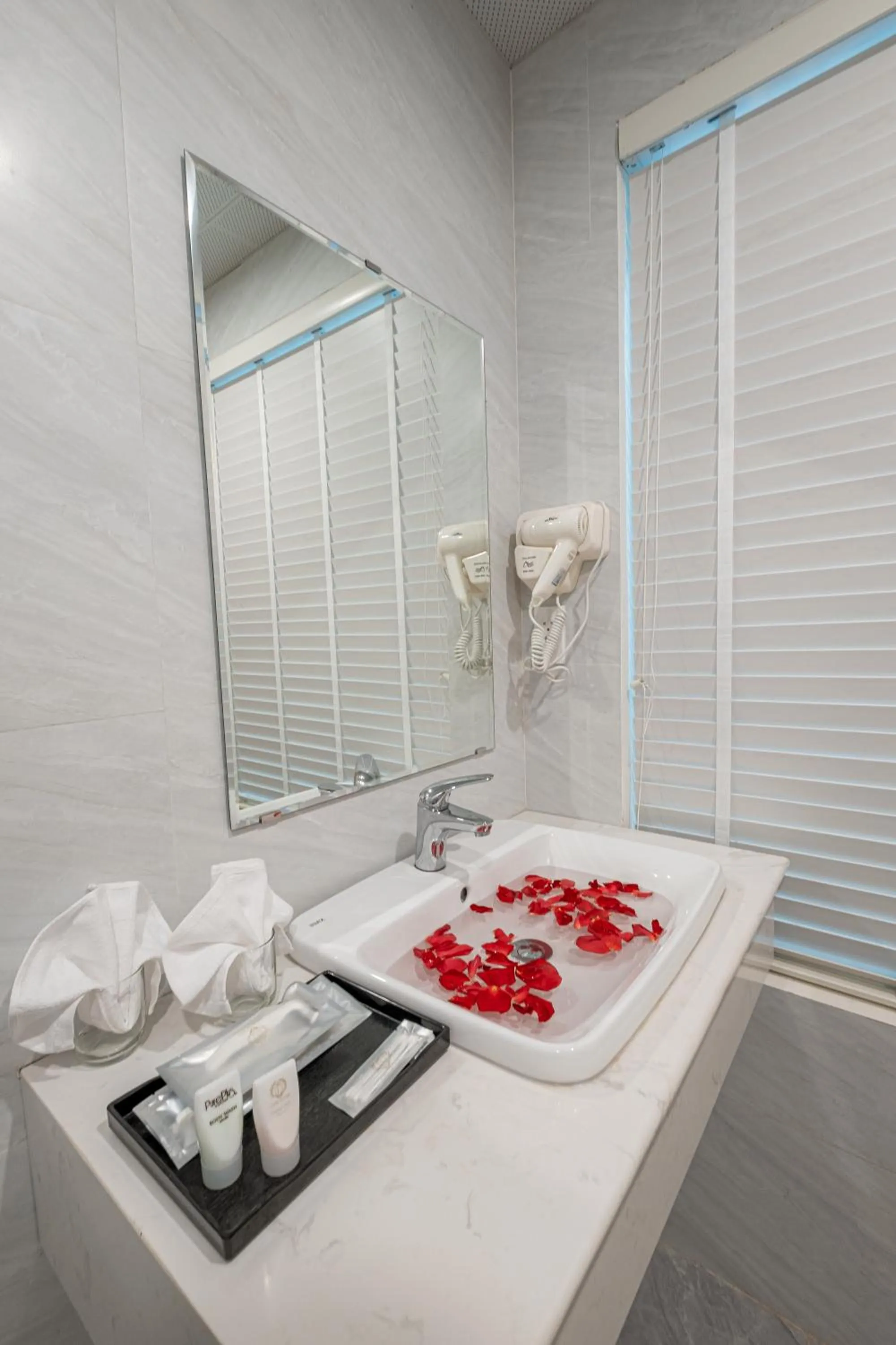 Bathroom in LINK HOTEL Ha Long