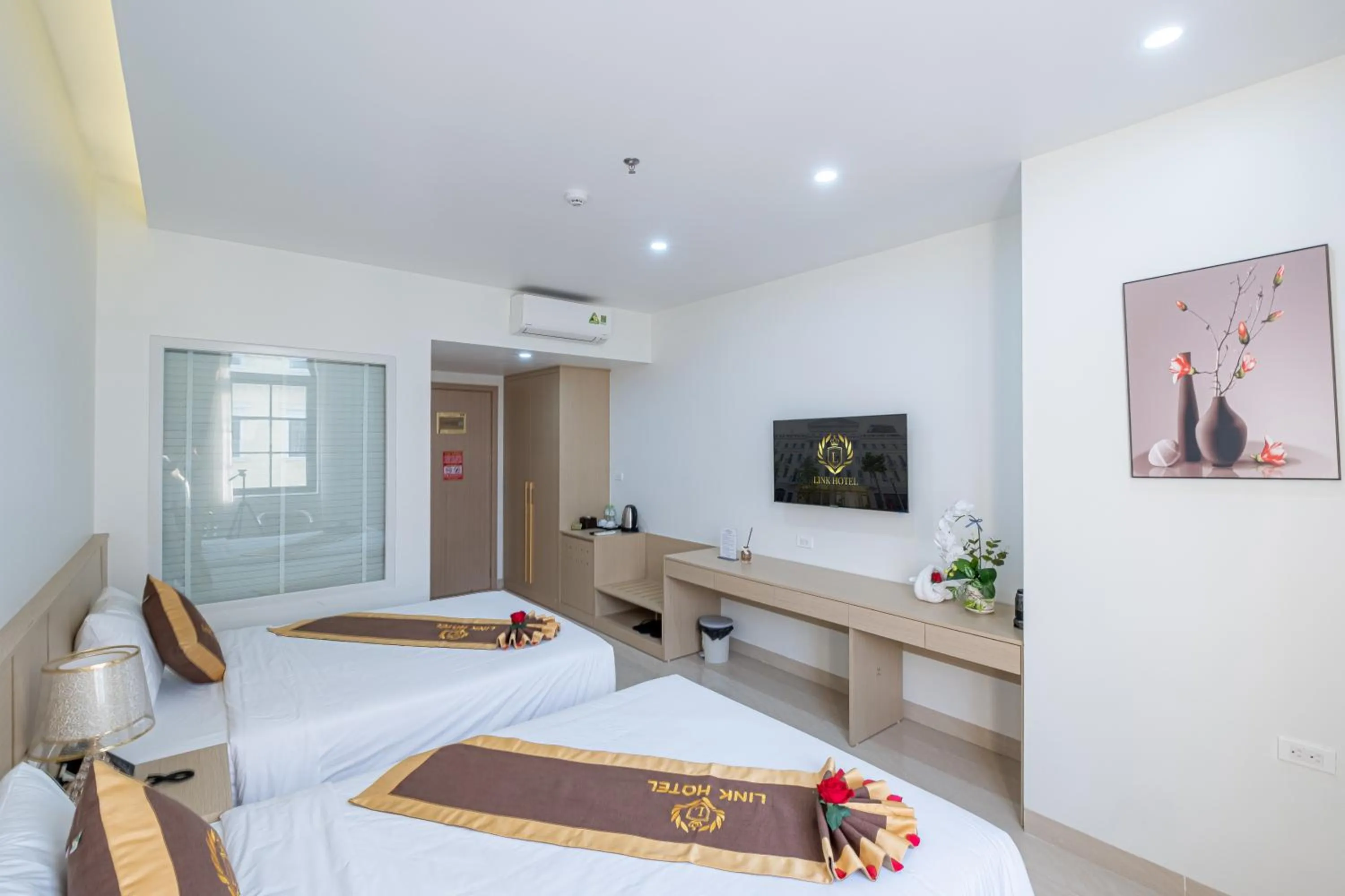 Bed in LINK HOTEL Ha Long