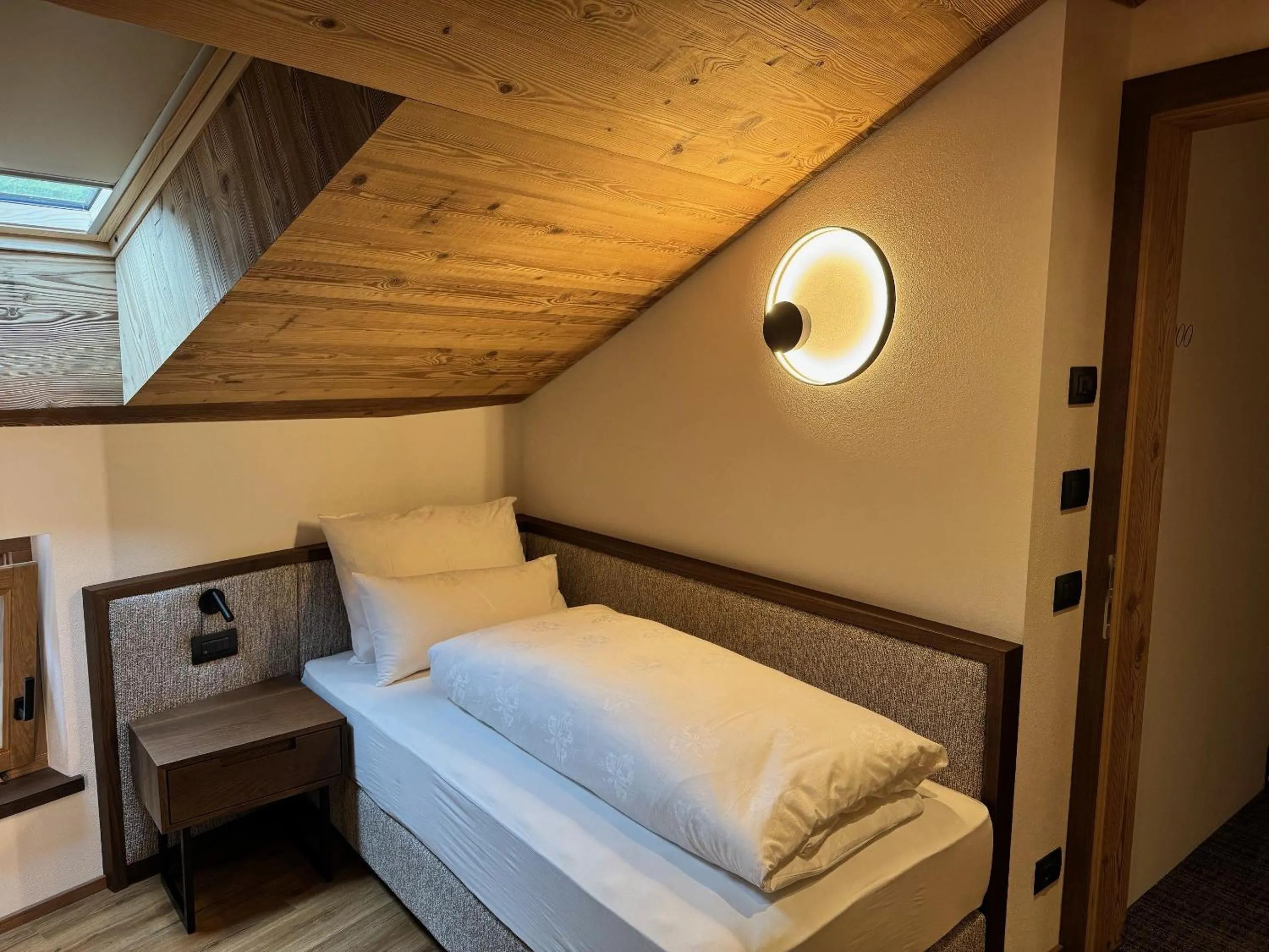 Bedroom, Bed in Romantik Villa Cesanueva