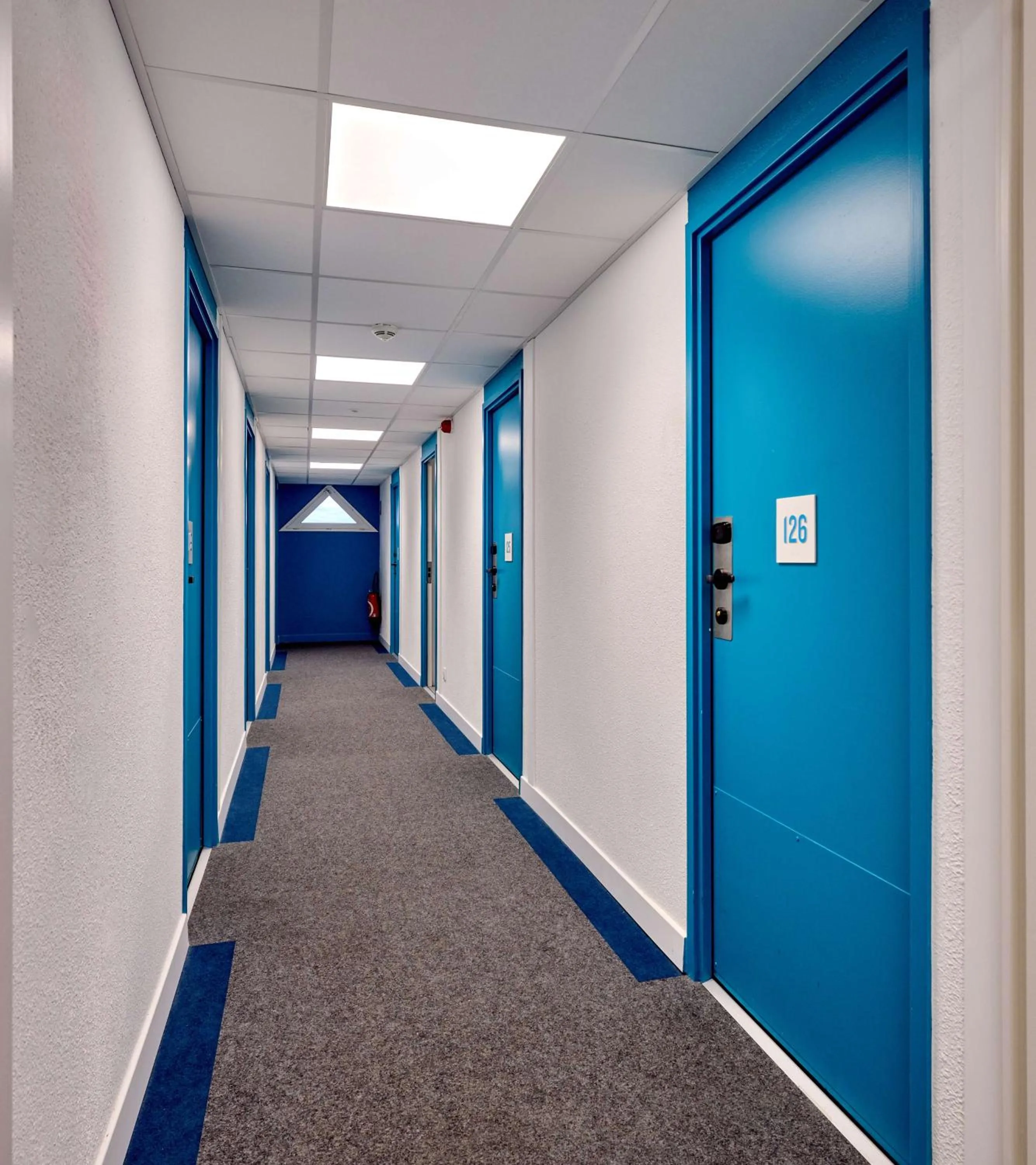 Lobby or reception in Kyriad Direct Narbonne Sud