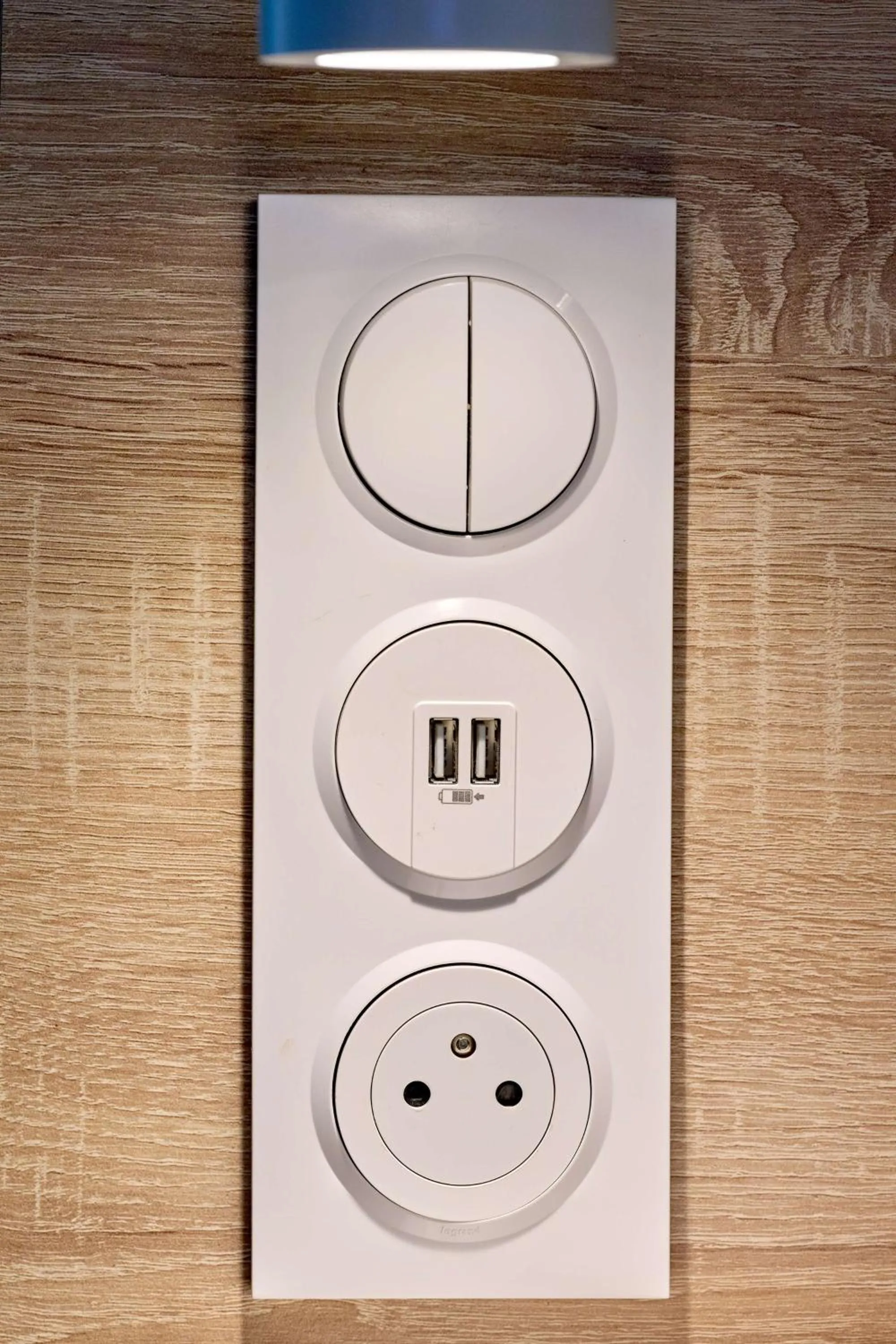 Bedroom in Kyriad Direct Narbonne Sud