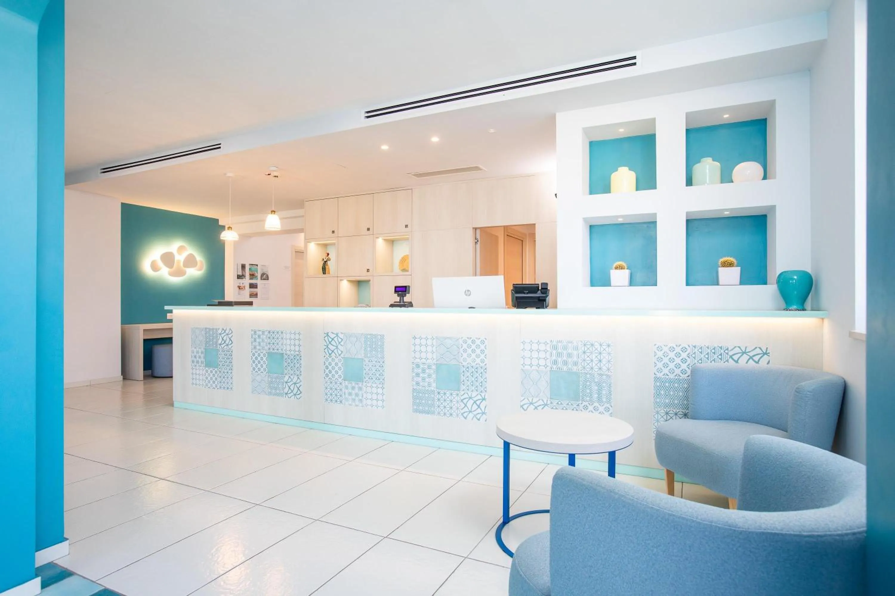 Lobby or reception in Best Western Hotel Blumarea