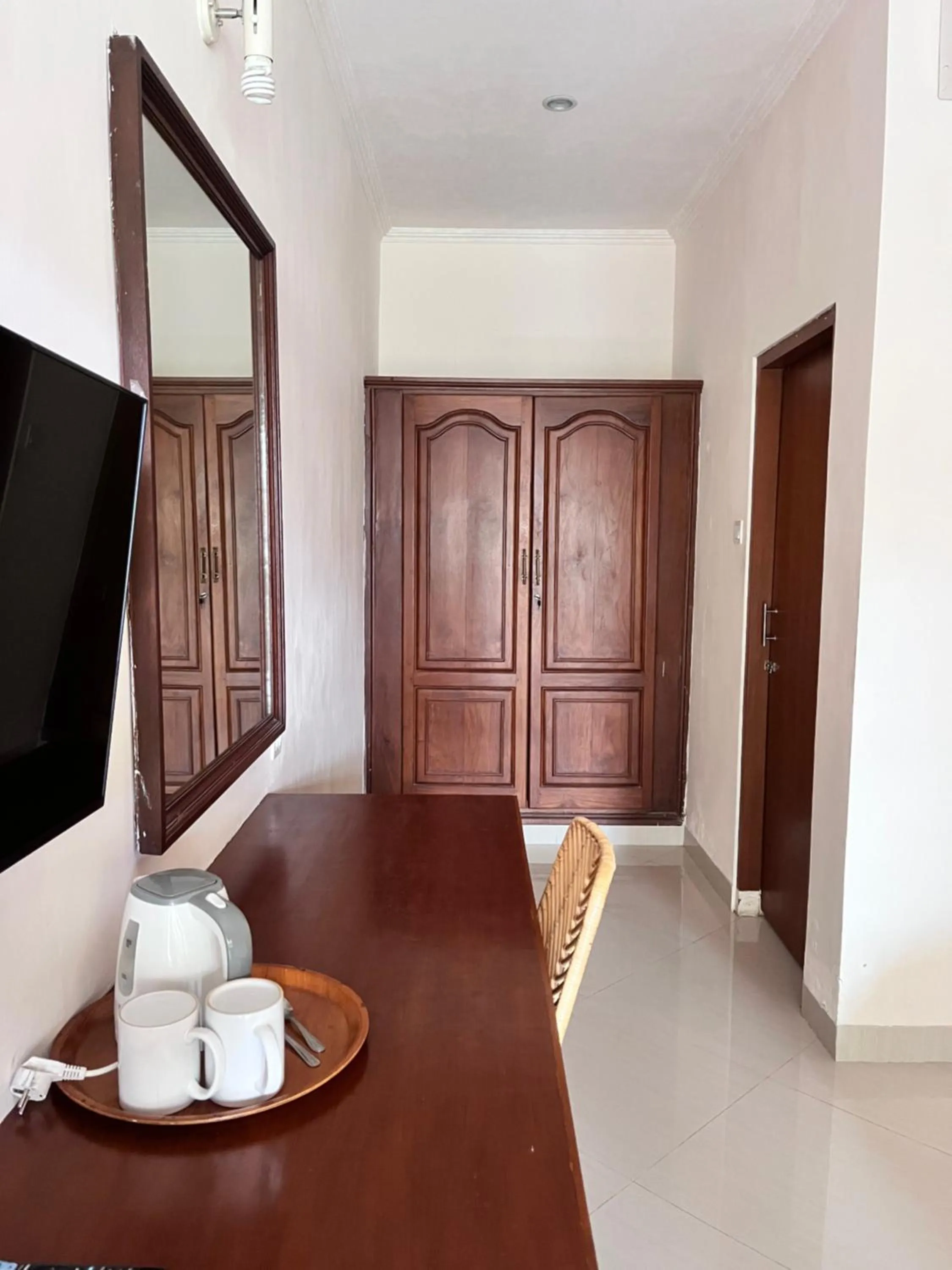 wardrobe in Fat Yogi Cottages