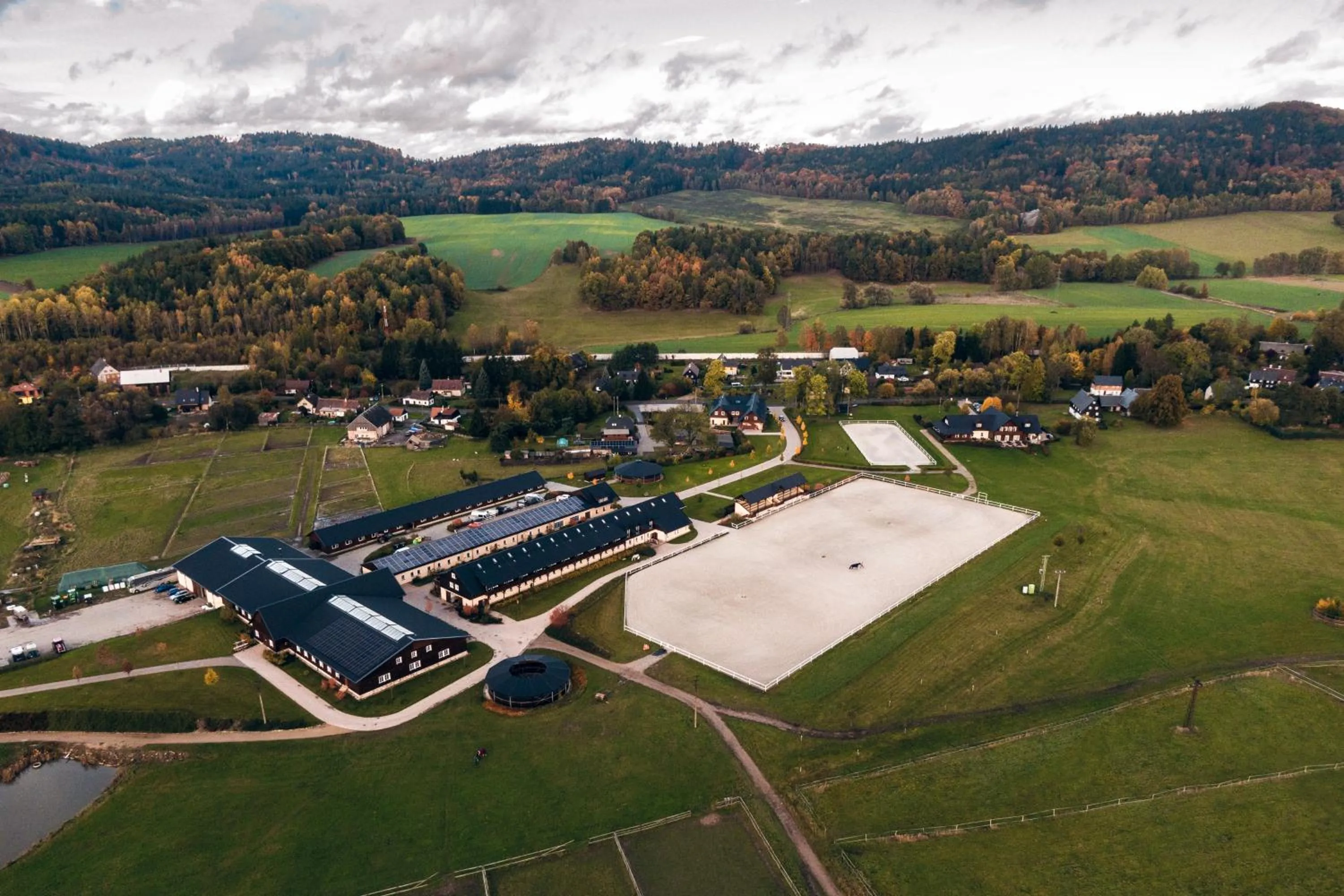 Property building in Hotel U Pekaře - Jítravský Dvorec