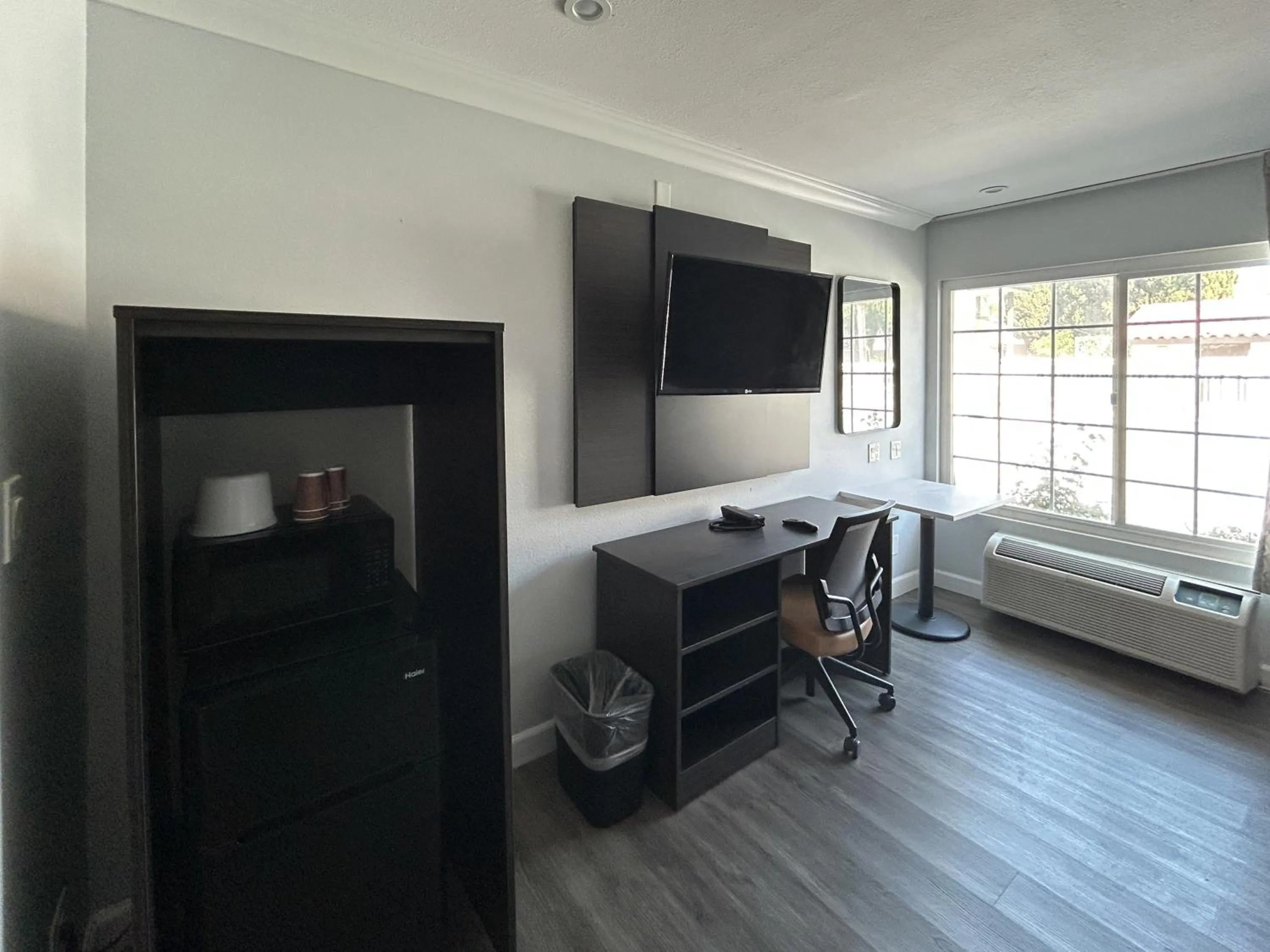 Photo of the whole room in Motel 6 Buena Park, CA Anaheim Near Maingate Knotts