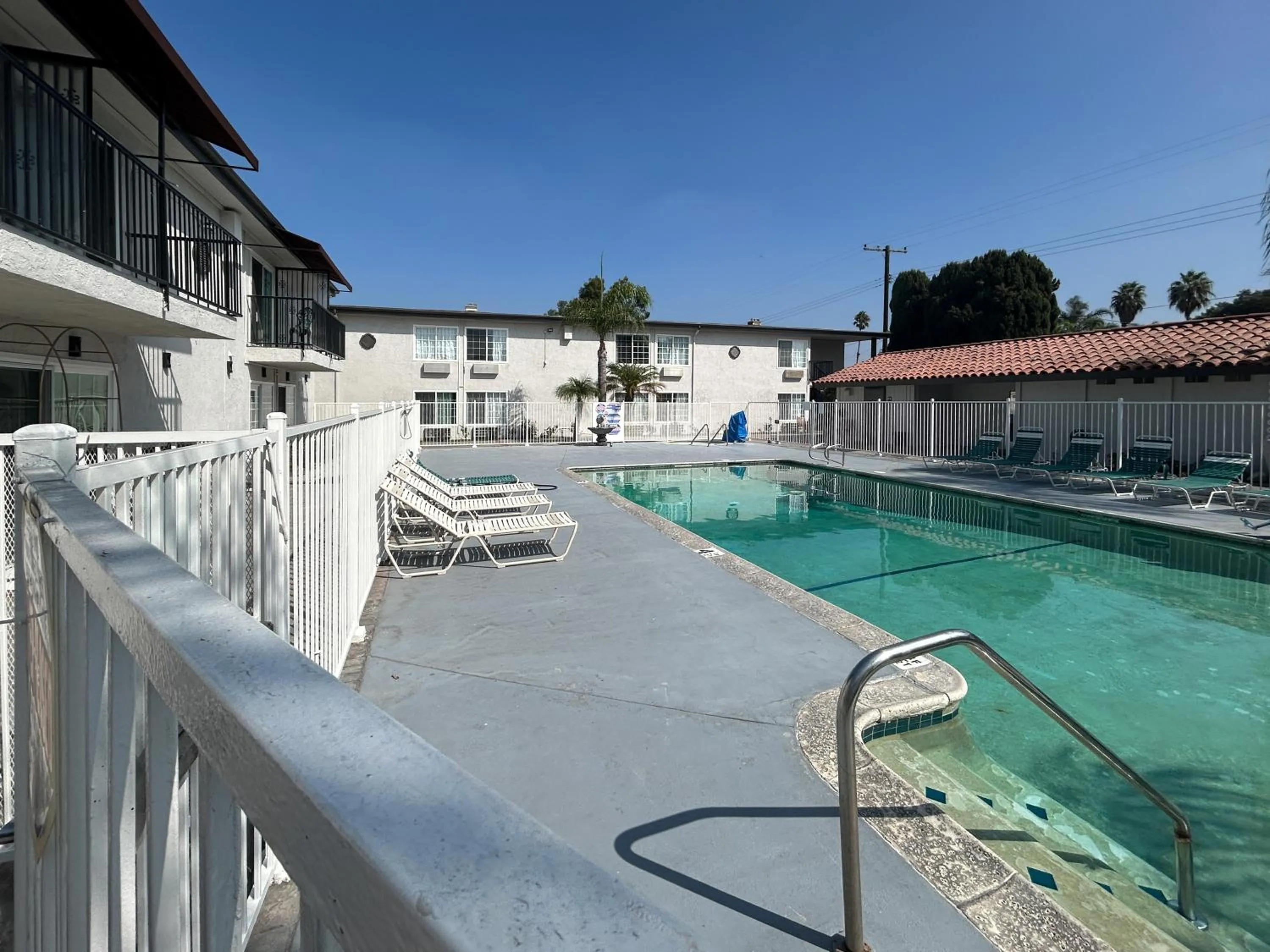 Swimming pool in Motel 6 Buena Park, CA Anaheim Near Maingate Knotts