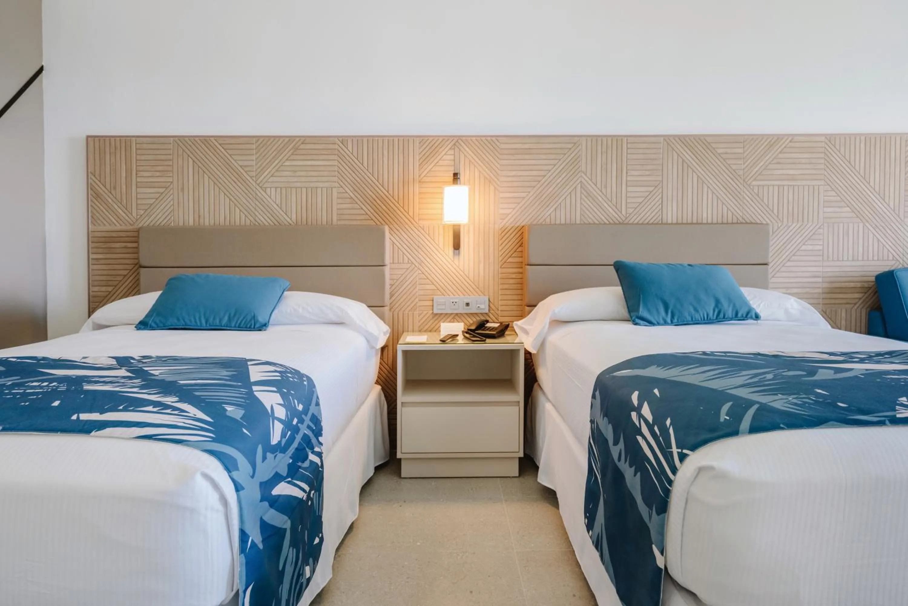 Bed in Riu Latino - Adults Only - All Inclusive