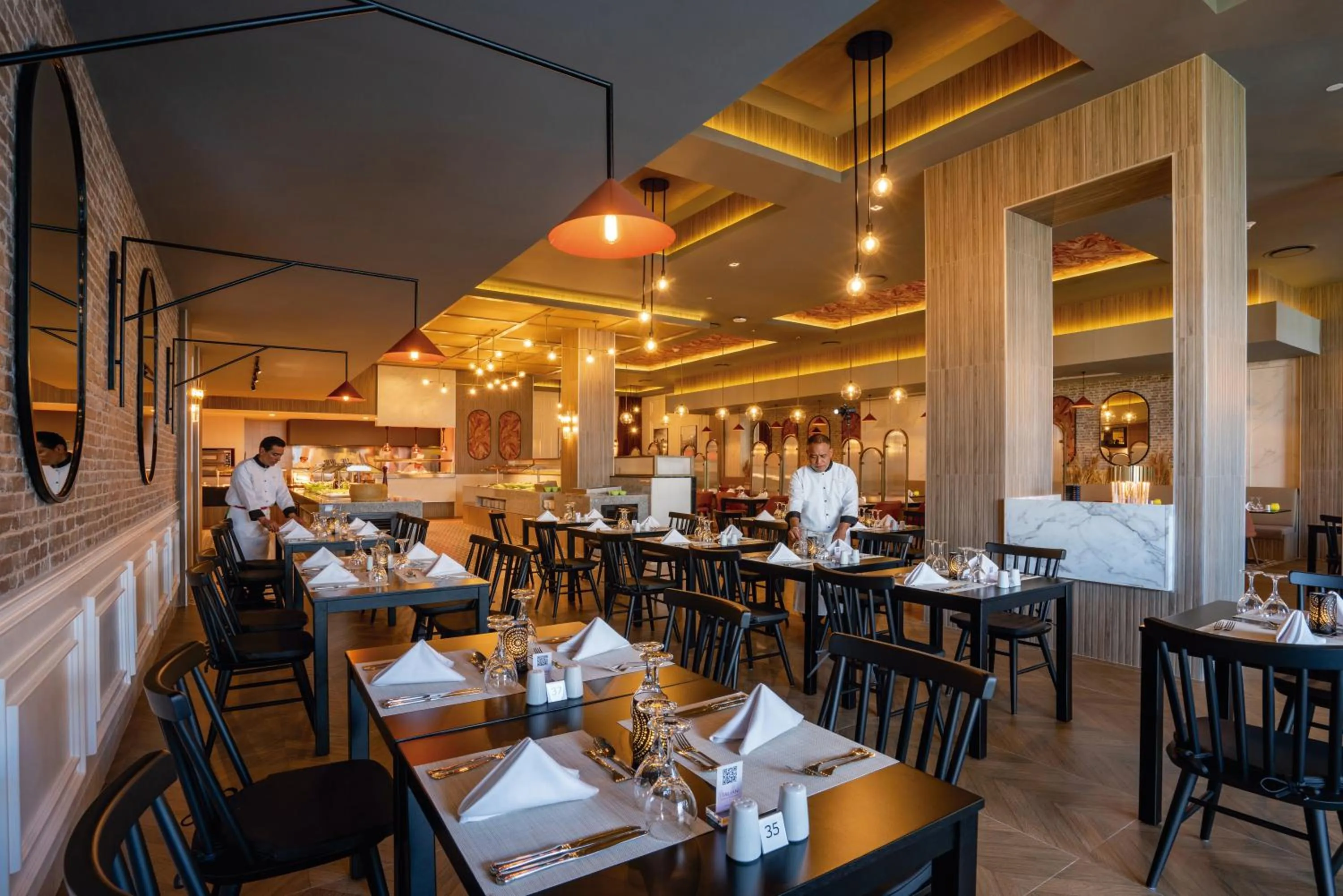 Restaurant/places to eat in Riu Latino - Adults Only - All Inclusive