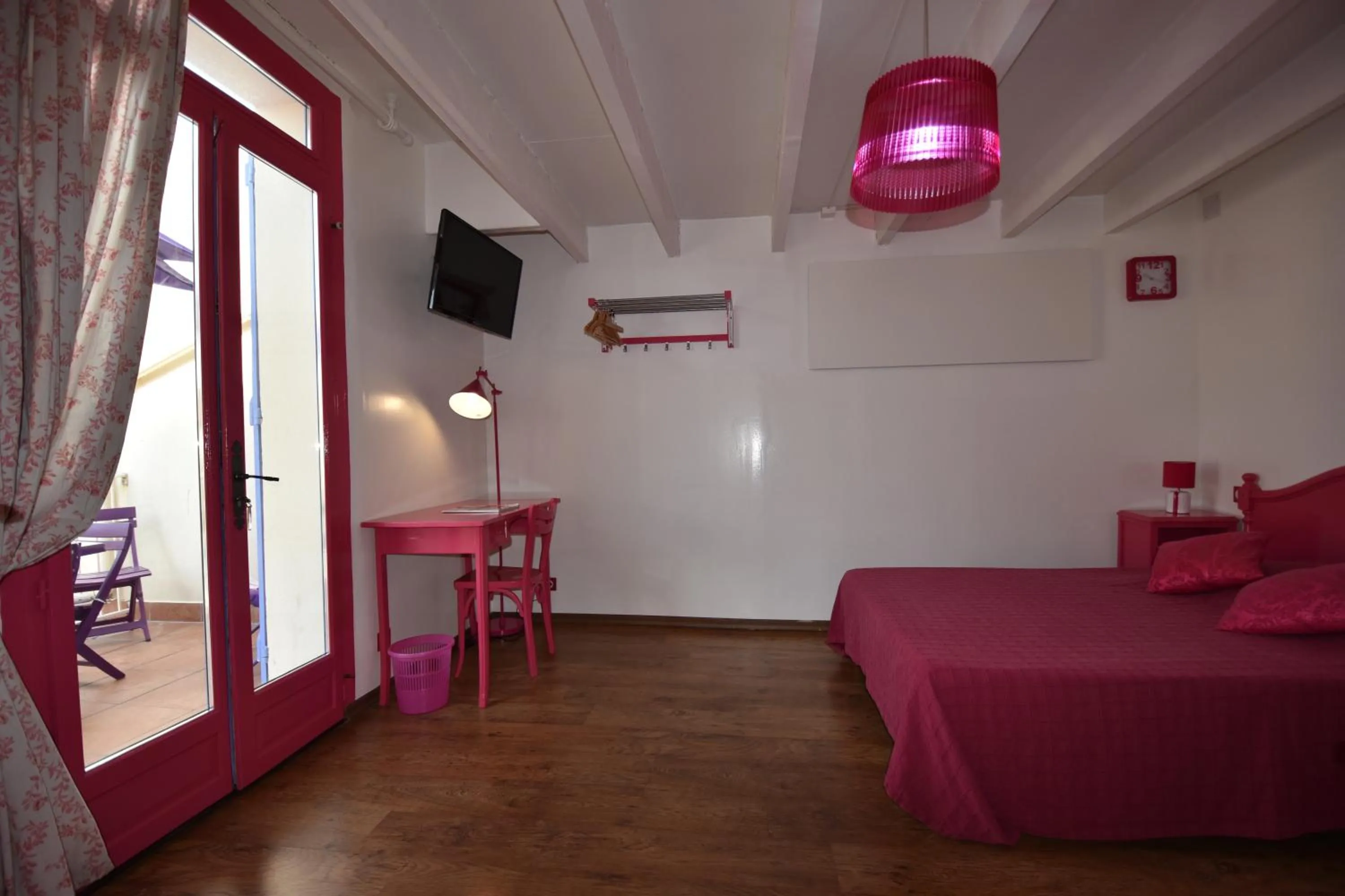 Photo of the whole room, Bed in Villa le 180 cinq