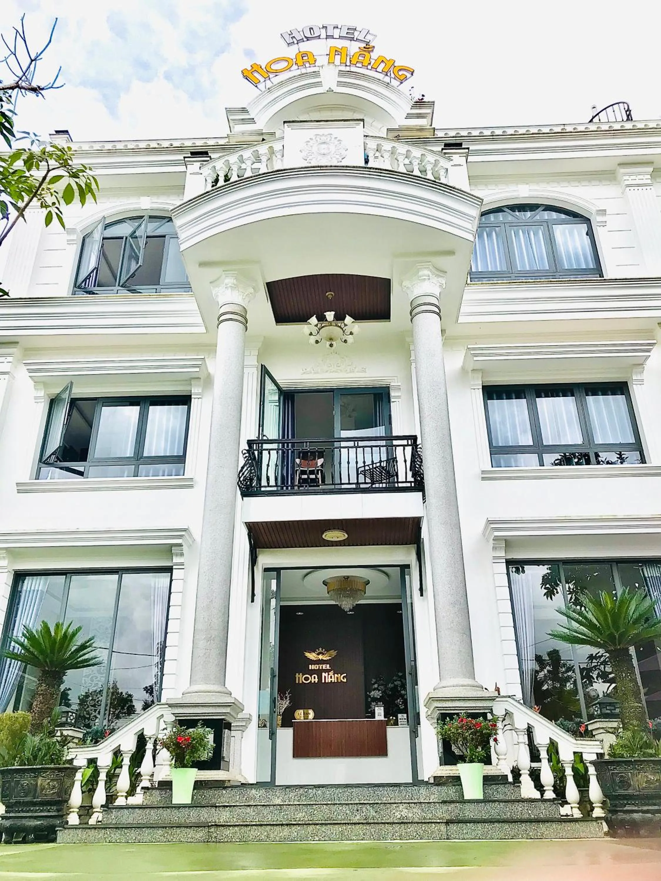 Hotel Hoa Nắng