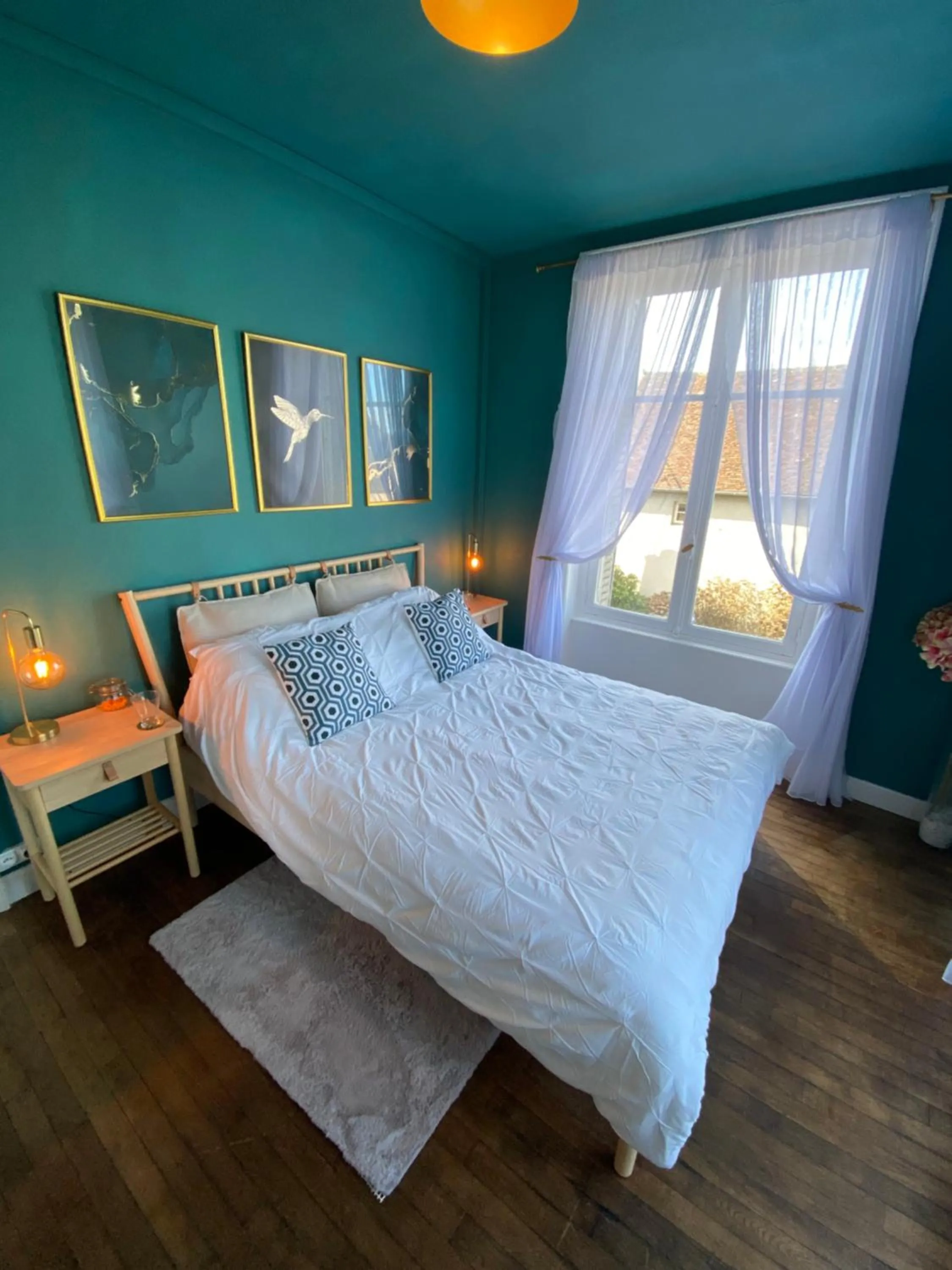 Bed in Maison de Montgibaud