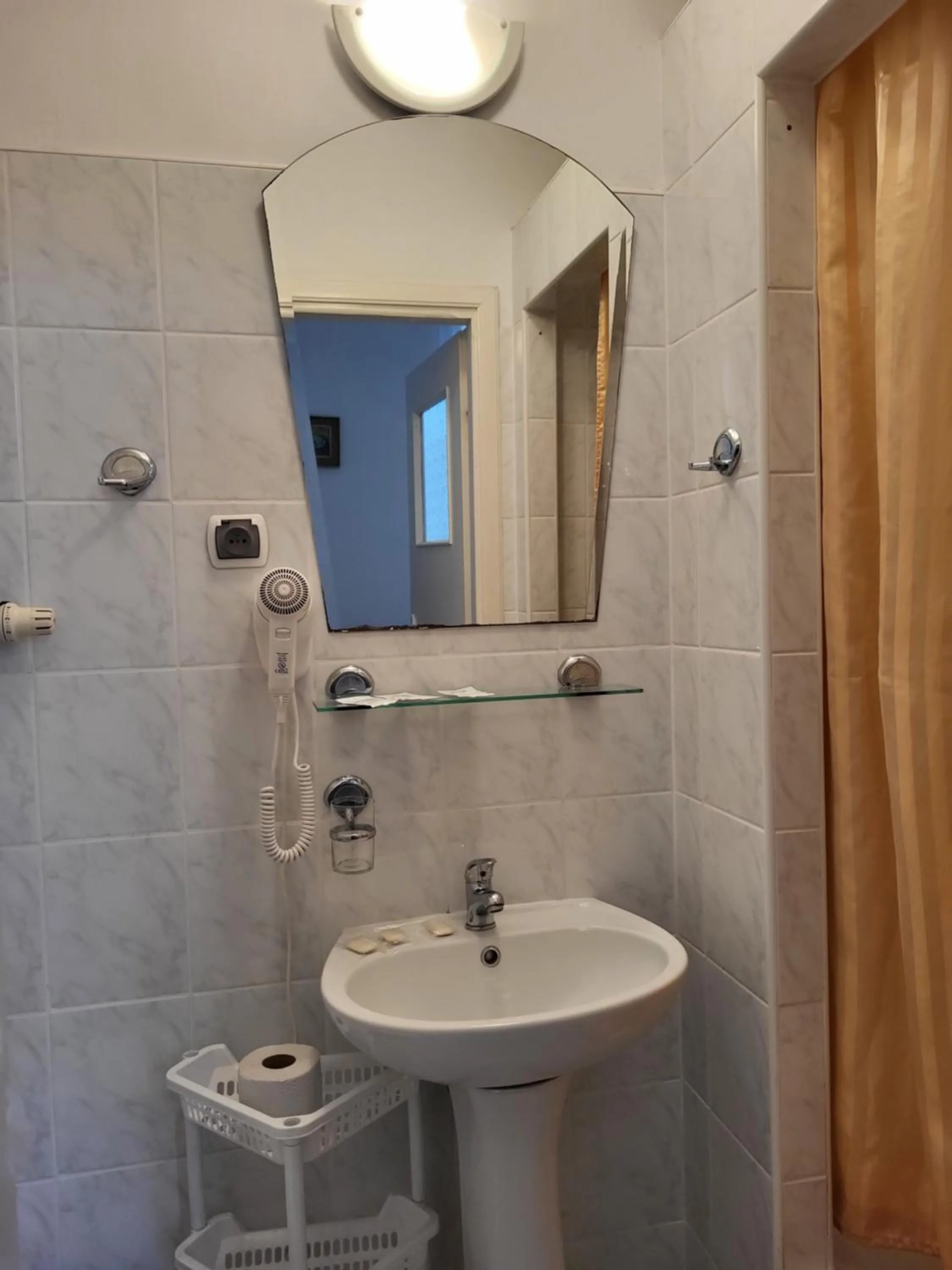 Pałacyk Srebrna Fala