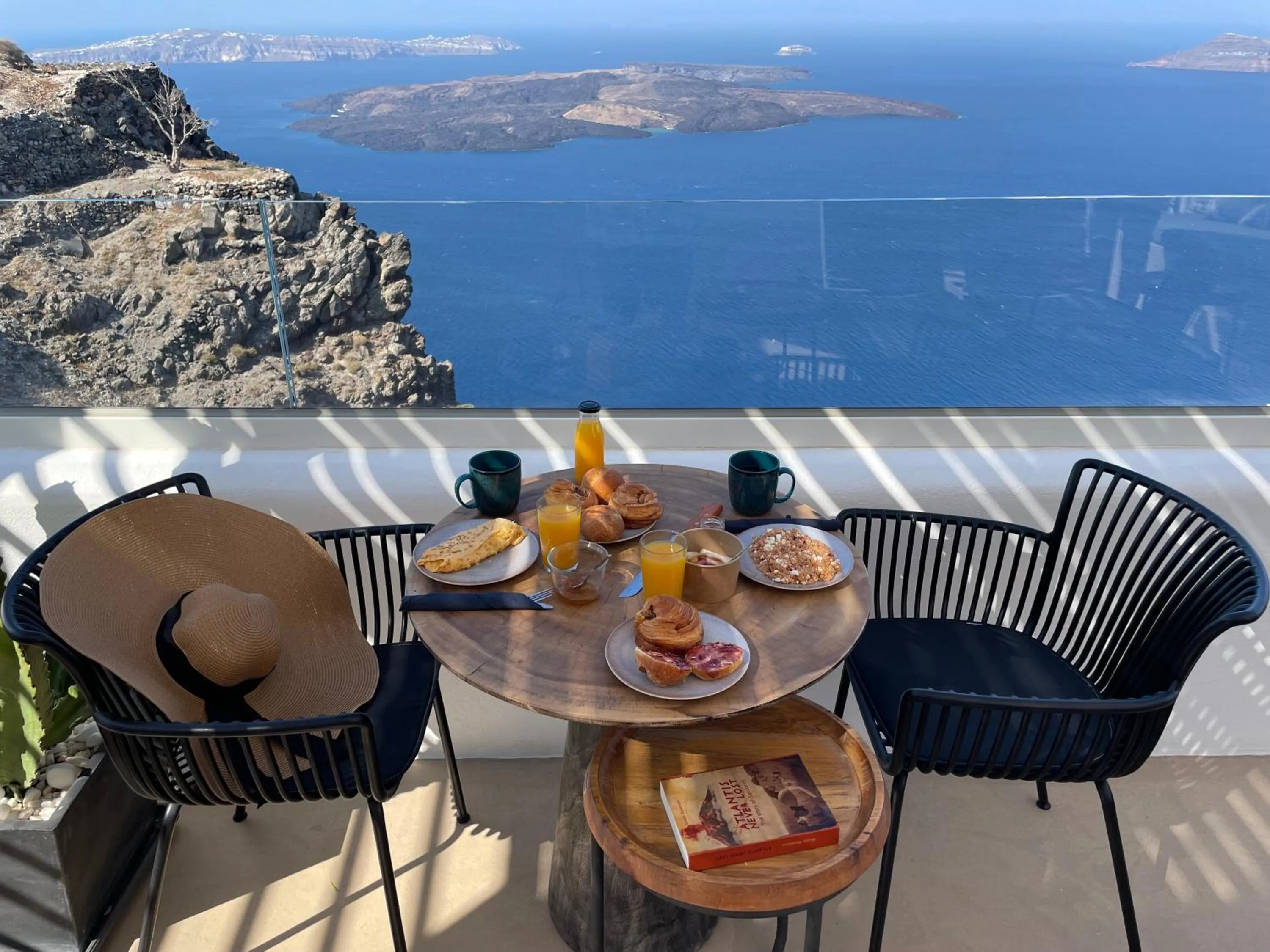 Breakfast in Imera Vista Suites