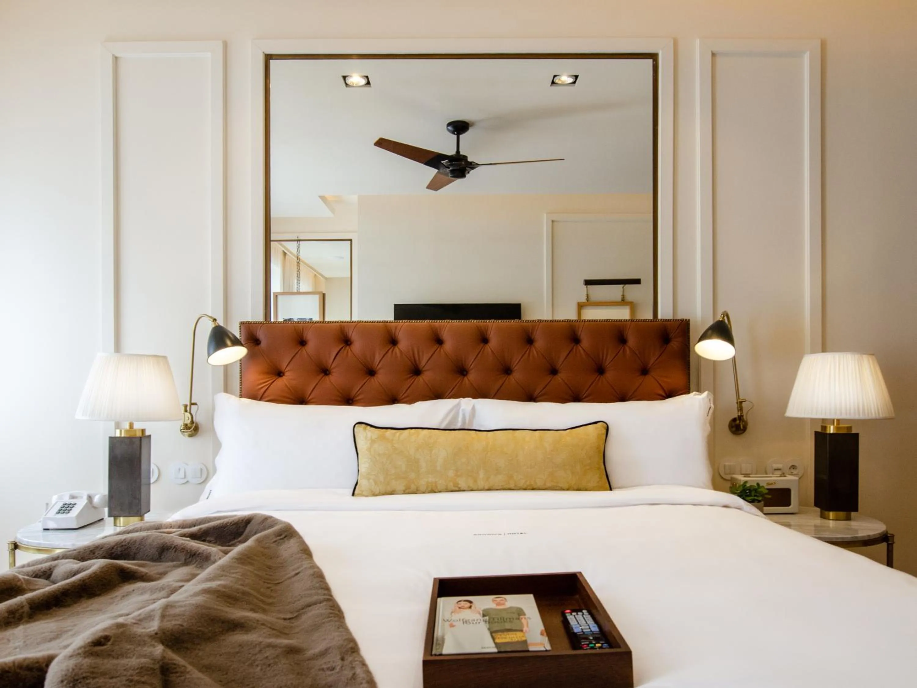 Bed in Browns Avenue Hotel