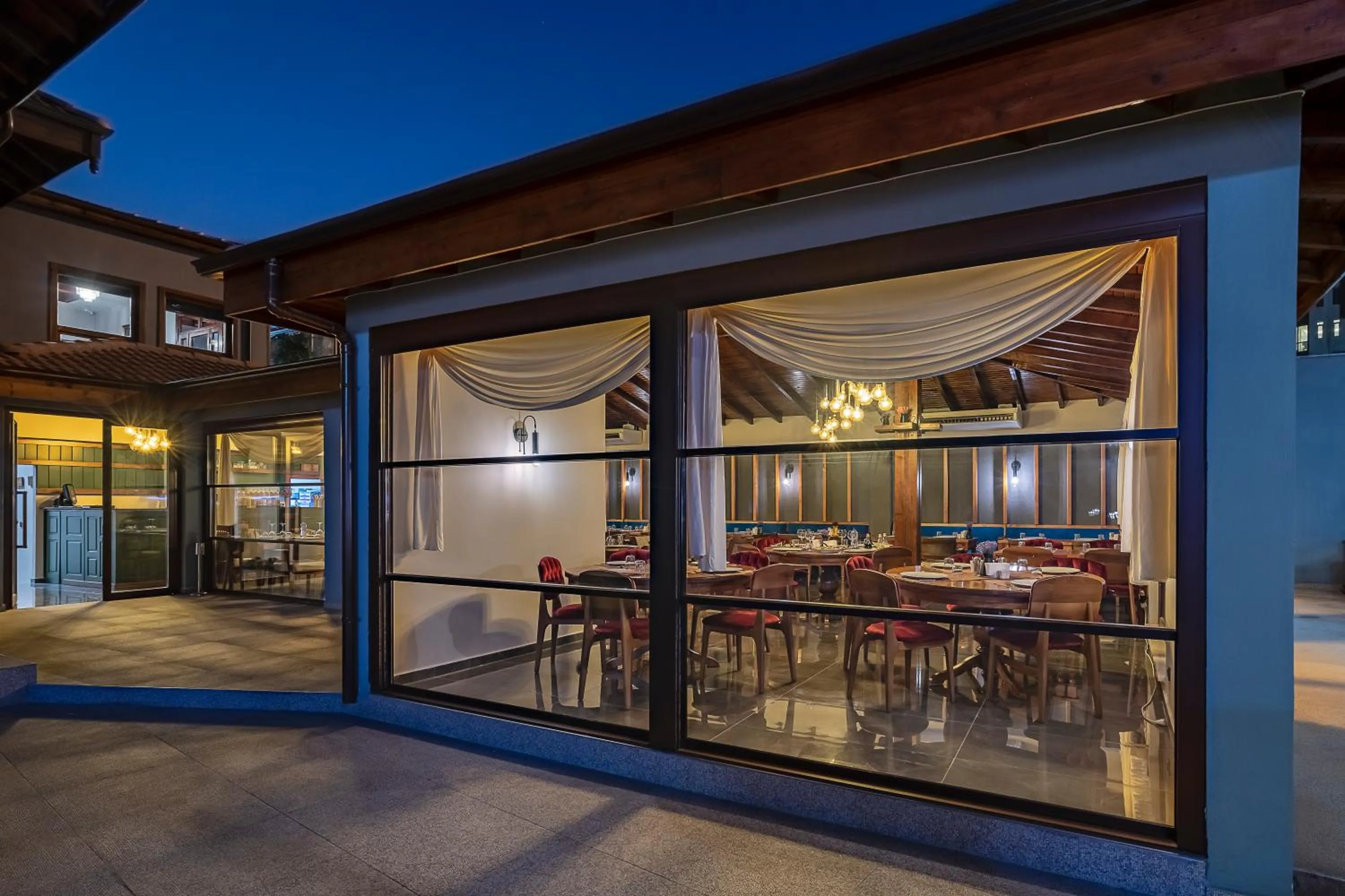 Restaurant/places to eat in ERTA SOYAK THERMAL OTEL