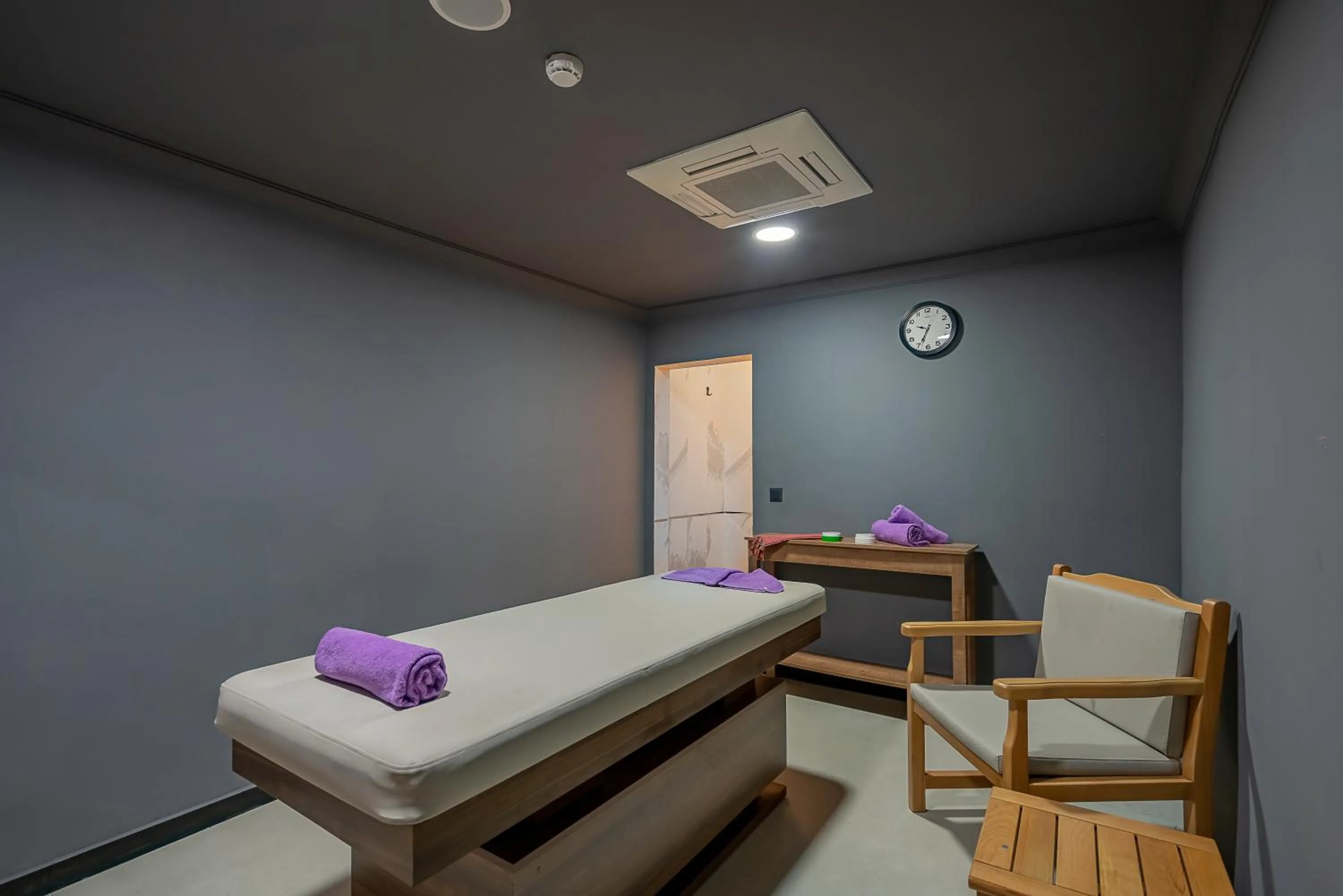 Massage in ERTA SOYAK THERMAL OTEL