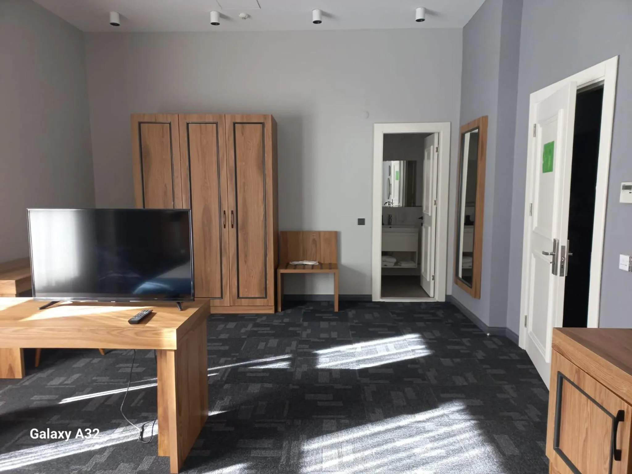 Communal lounge/ TV room in ERTA SOYAK THERMAL OTEL