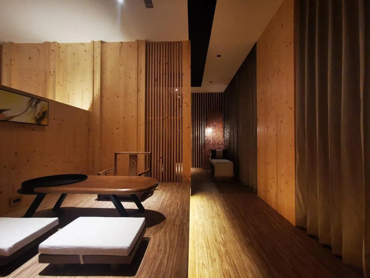 Seasons Boutique Motel