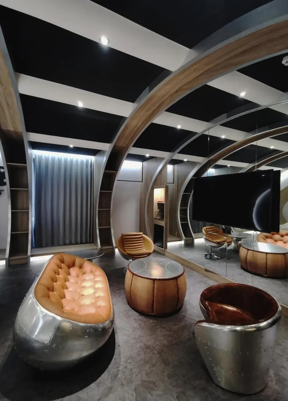 Seasons Boutique Motel