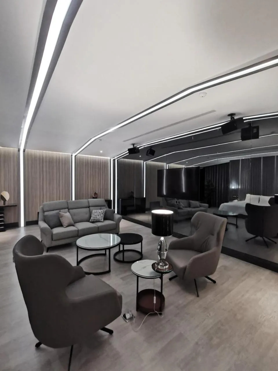 Seasons Boutique Motel