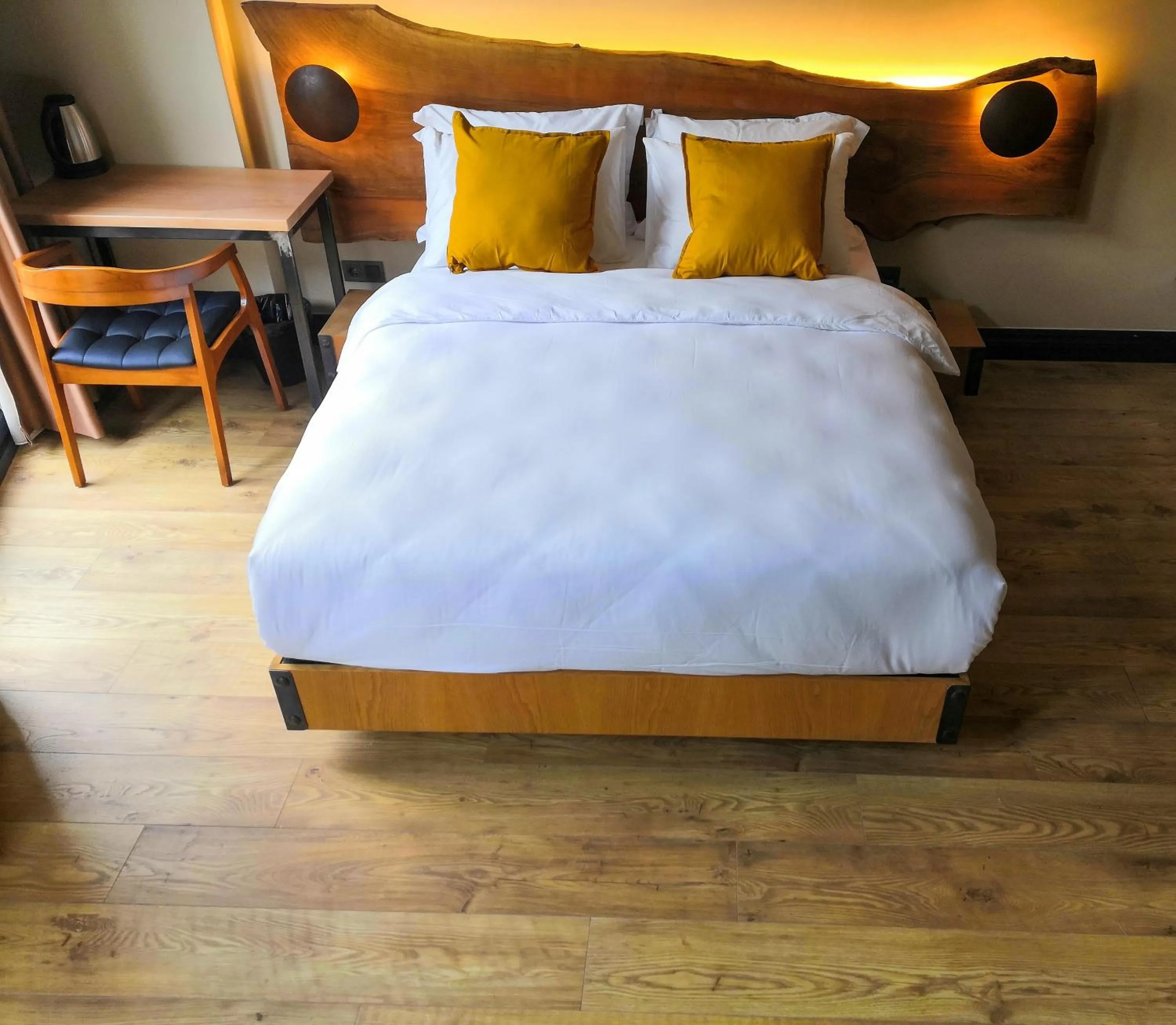 Bed in Taksimbul Design Hotel