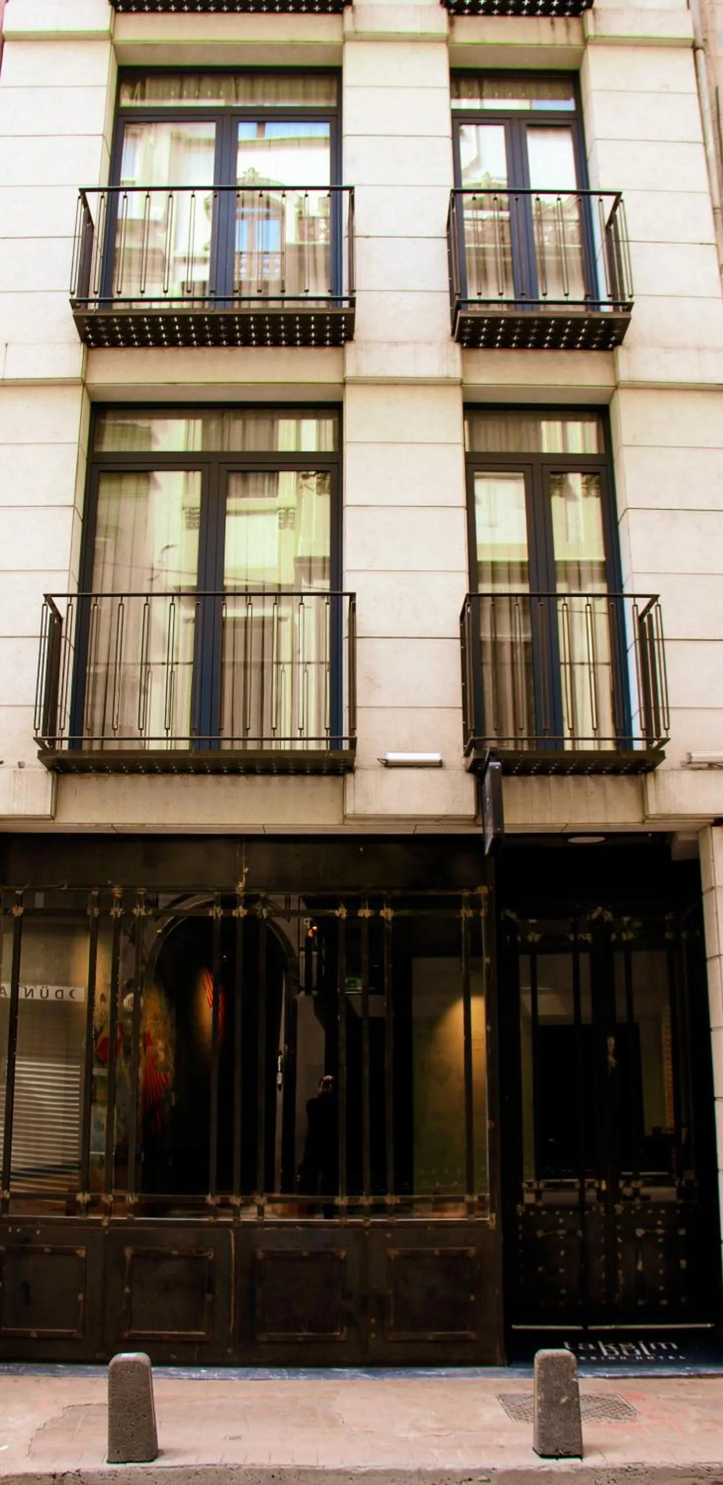 Property building in Taksimbul Design Hotel