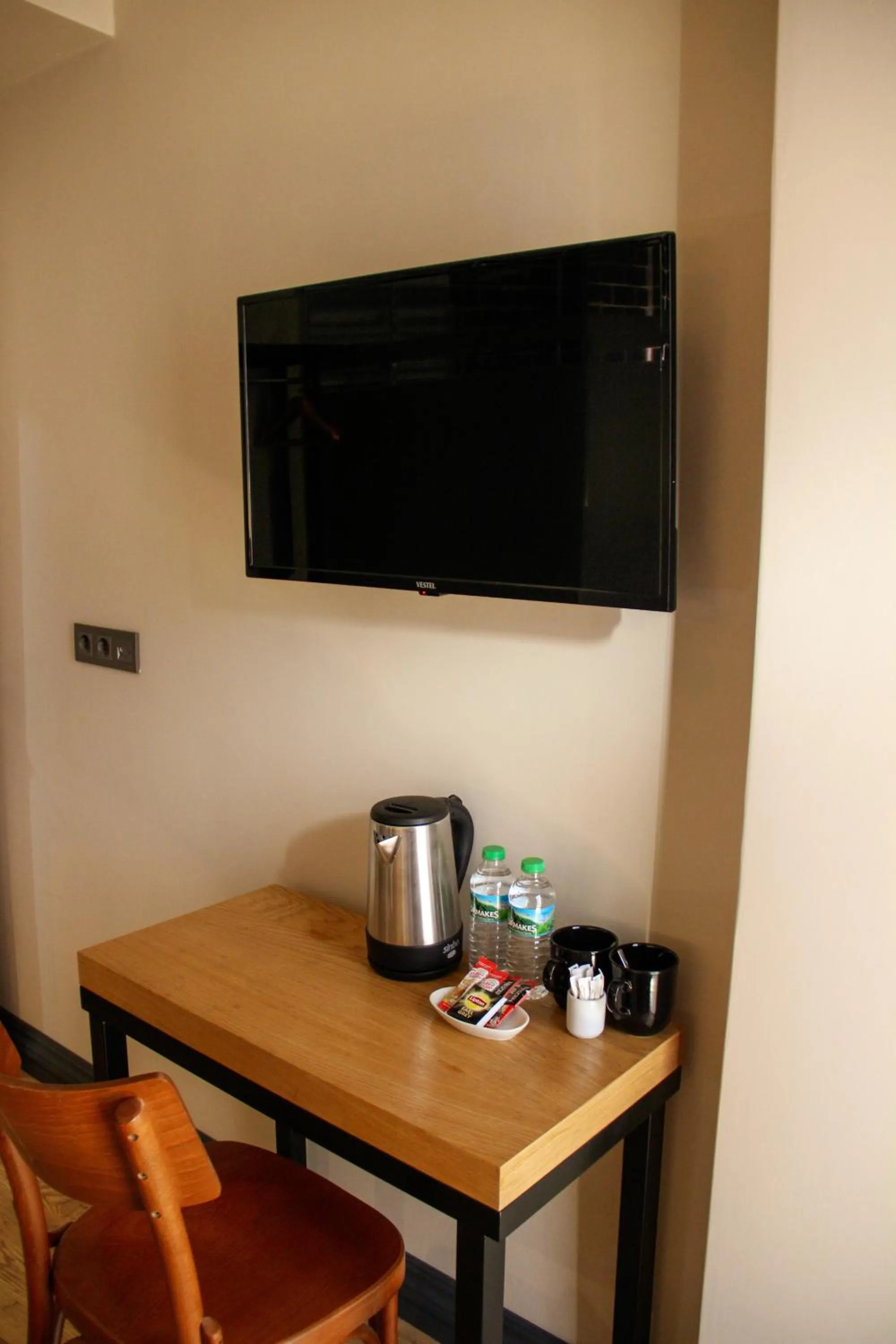 Coffee/tea facilities in Taksimbul Design Hotel
