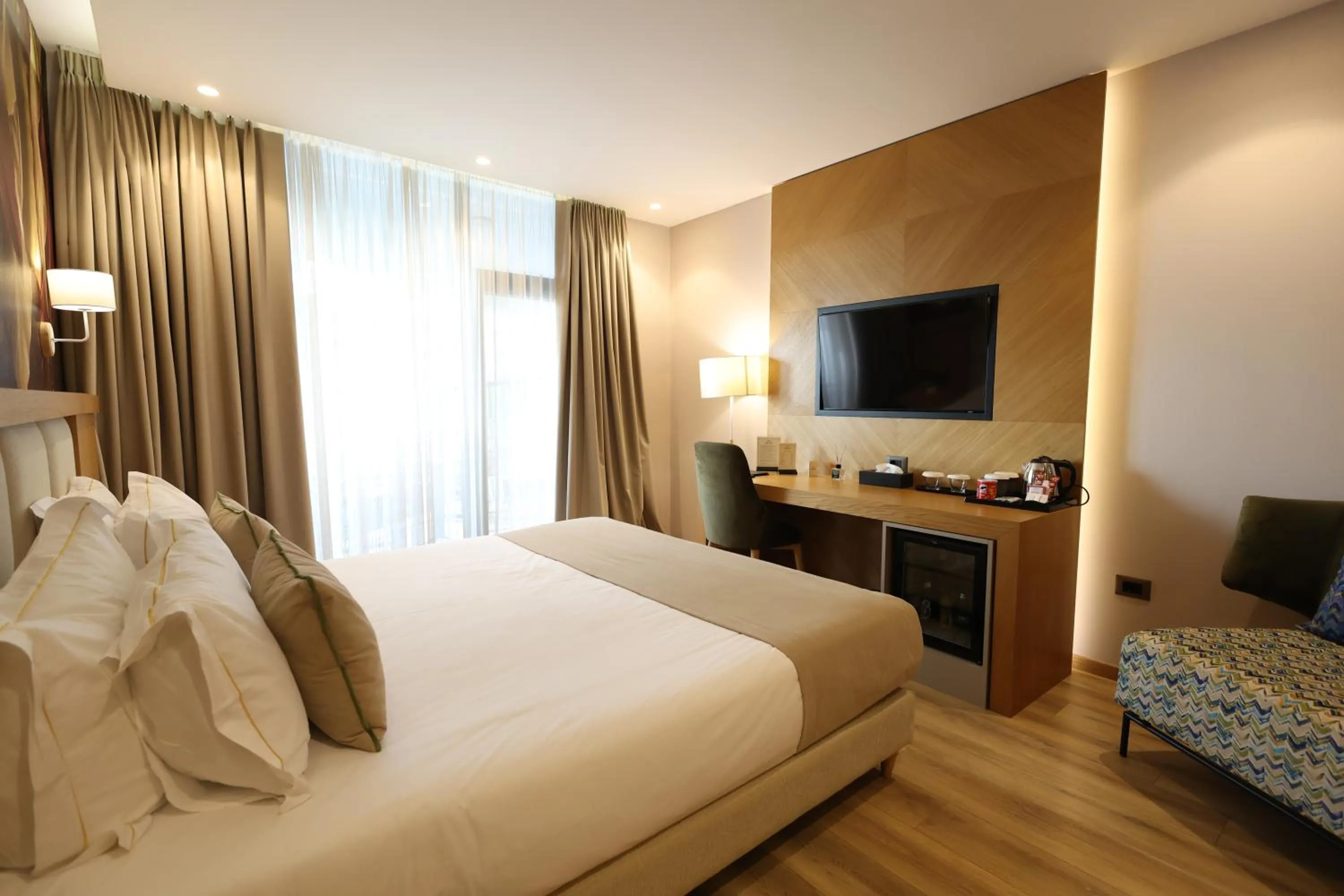 Photo of the whole room, Bed in White Hill Hotel, SPA & Conferences