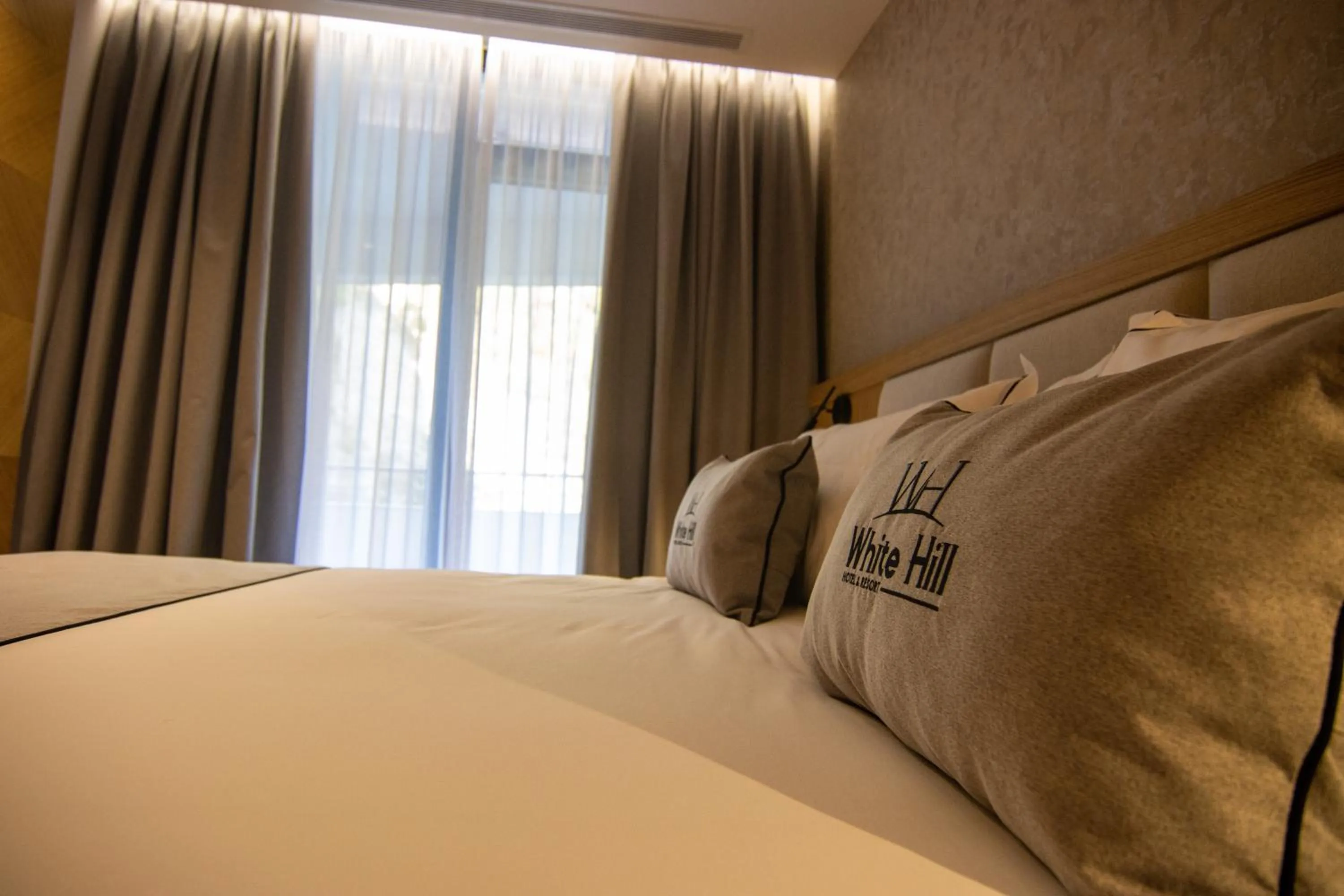 Bedroom, Bed in White Hill Hotel, SPA & Conferences