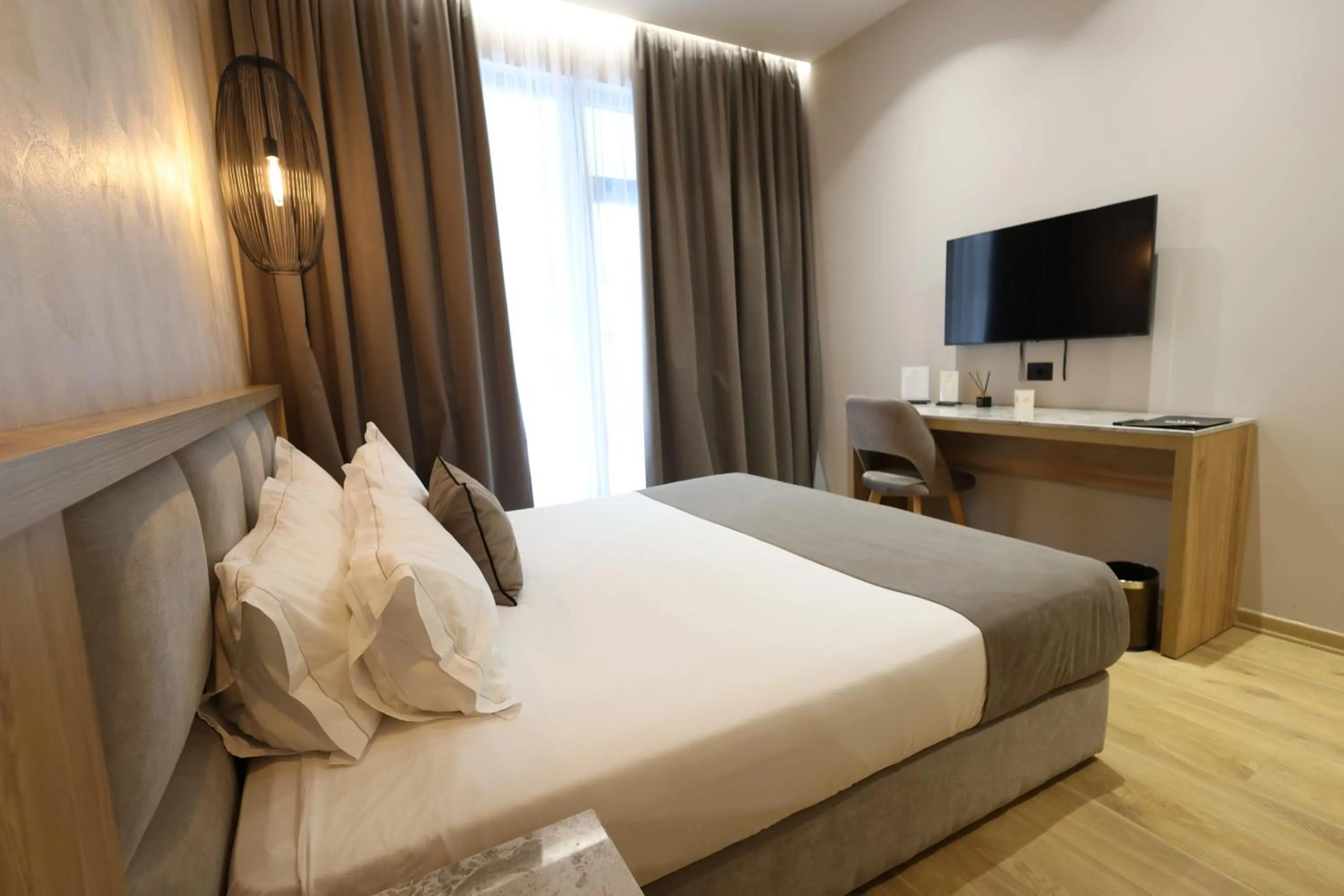 Bed in White Hill Hotel, SPA & Conferences