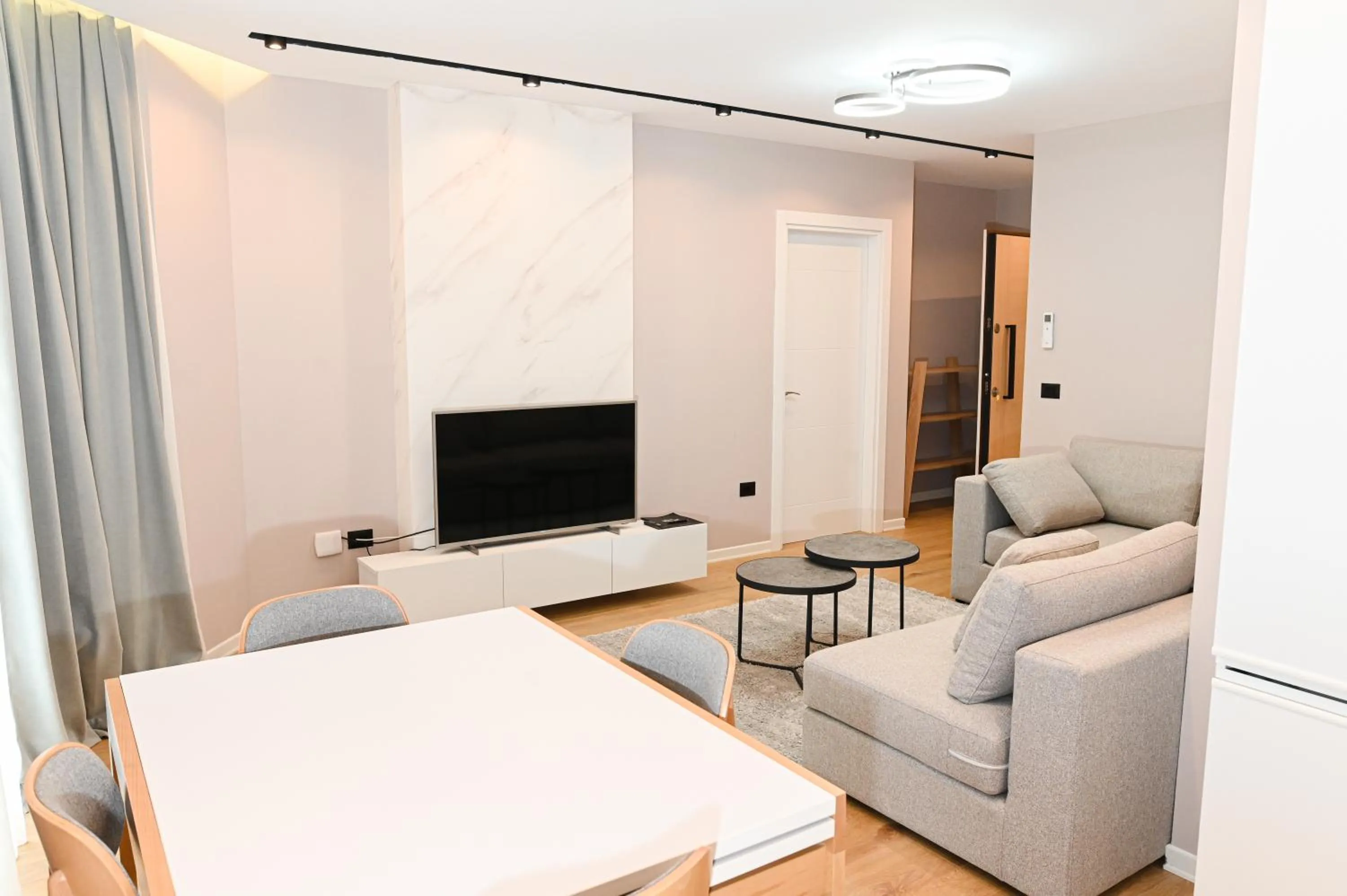 Living room, Bed in White Hill Hotel, SPA & Conferences