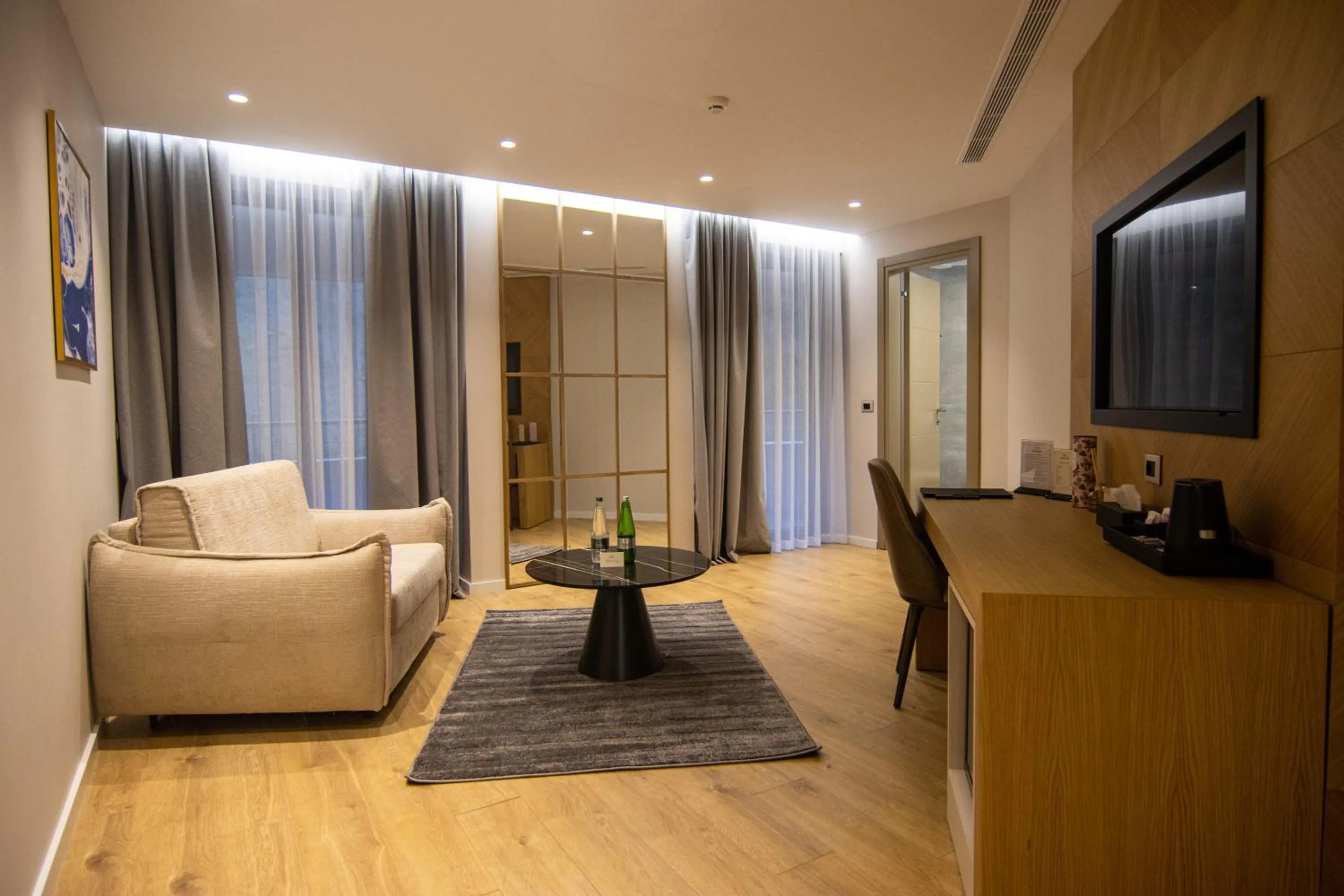 Seating area in White Hill Hotel, SPA & Conferences