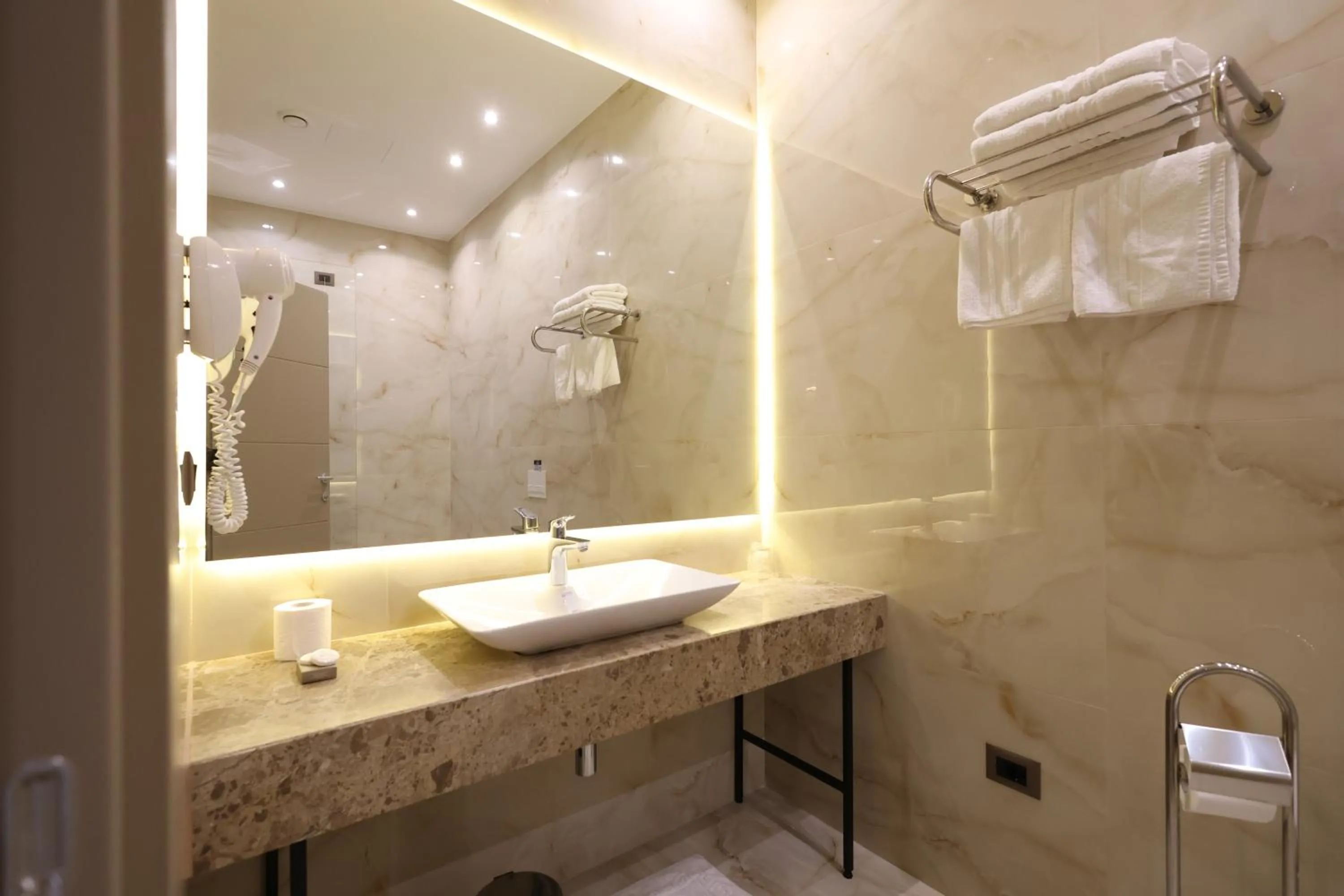 Toilet in White Hill Hotel, SPA & Conferences