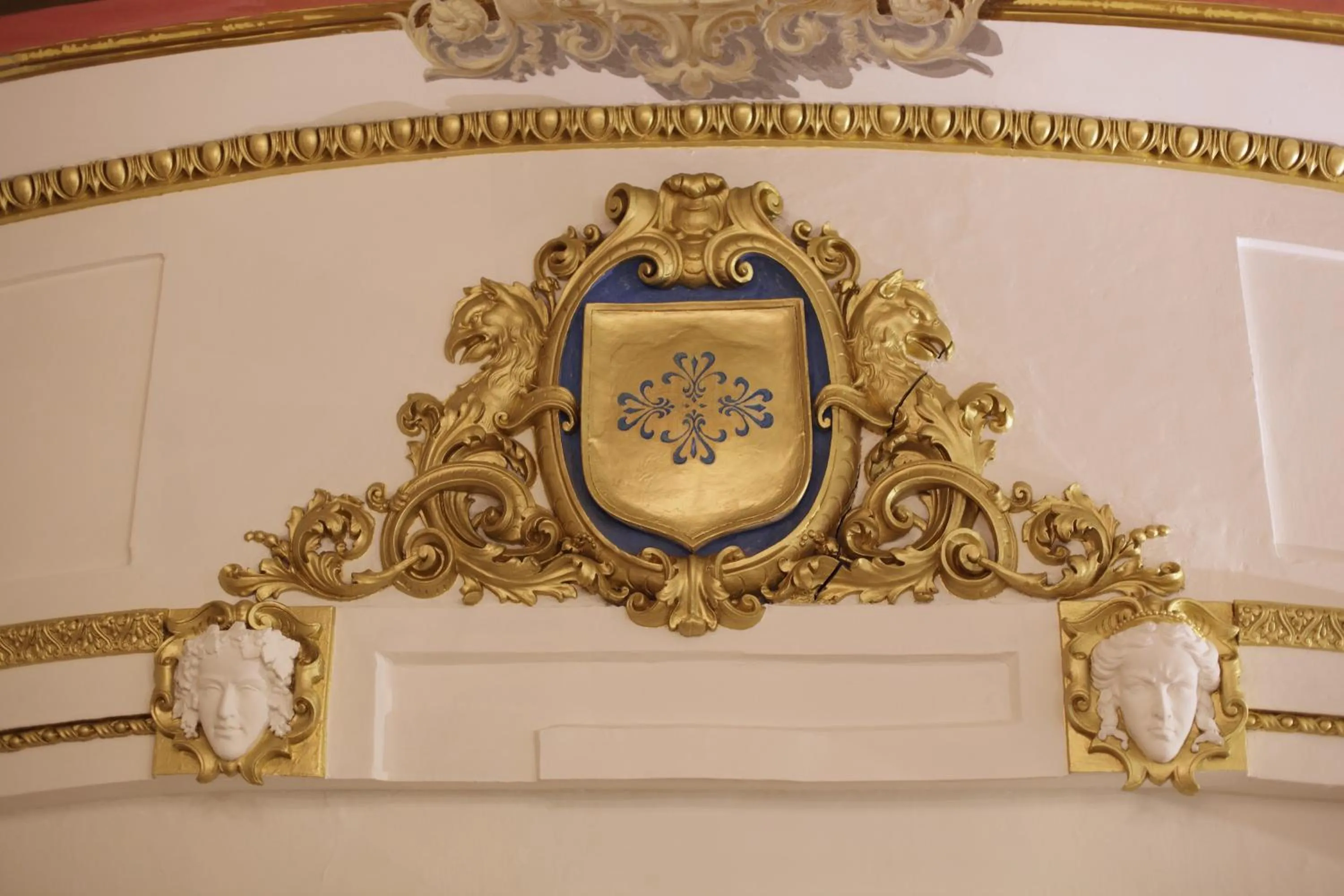 Decorative detail in Napoli Sea