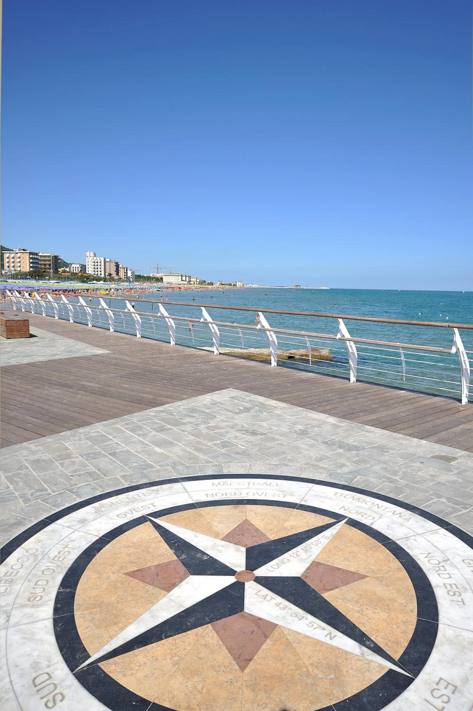 Nearby landmark in Clipper