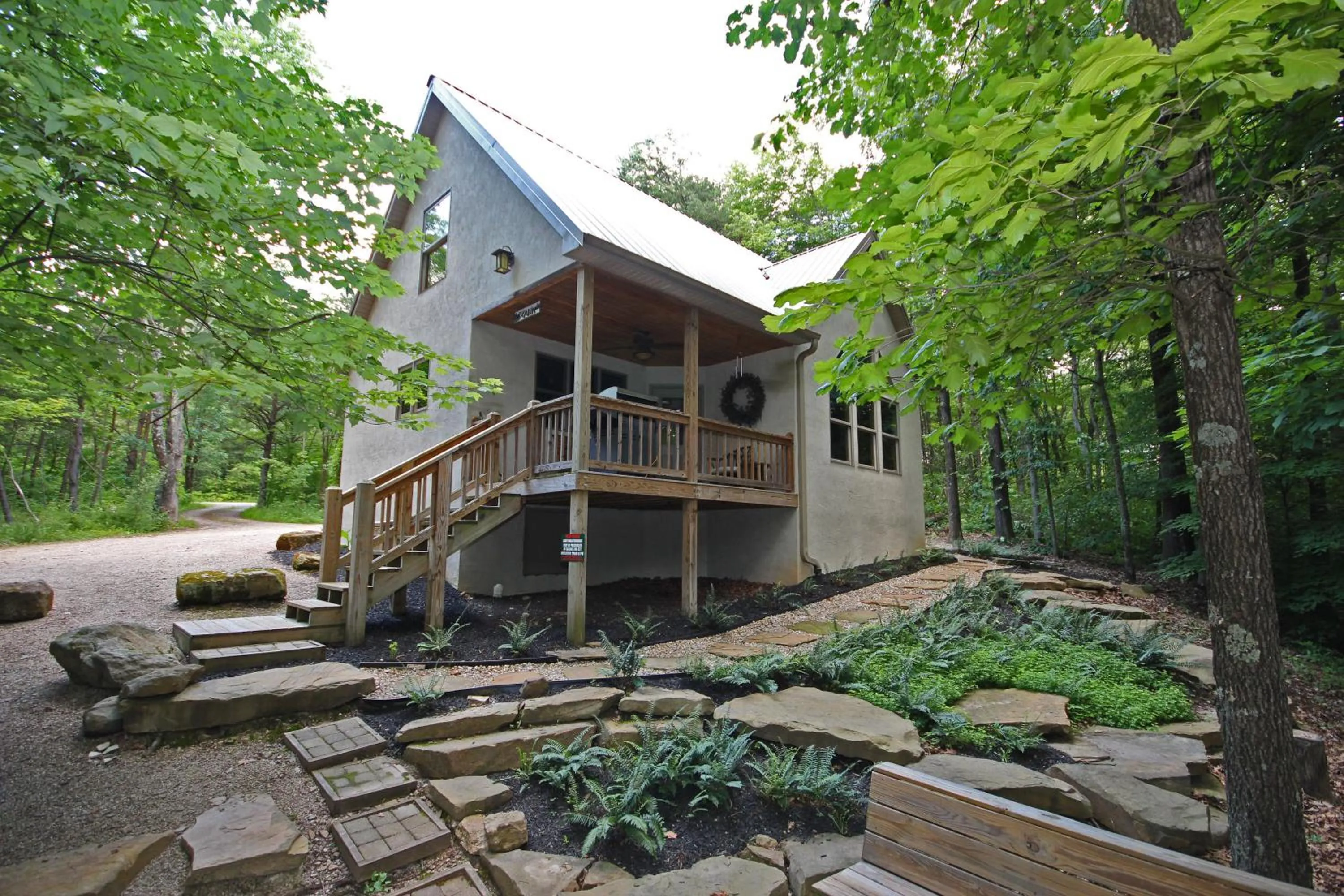 Property building in Cherry Ridge Retreat Luxury Cabins