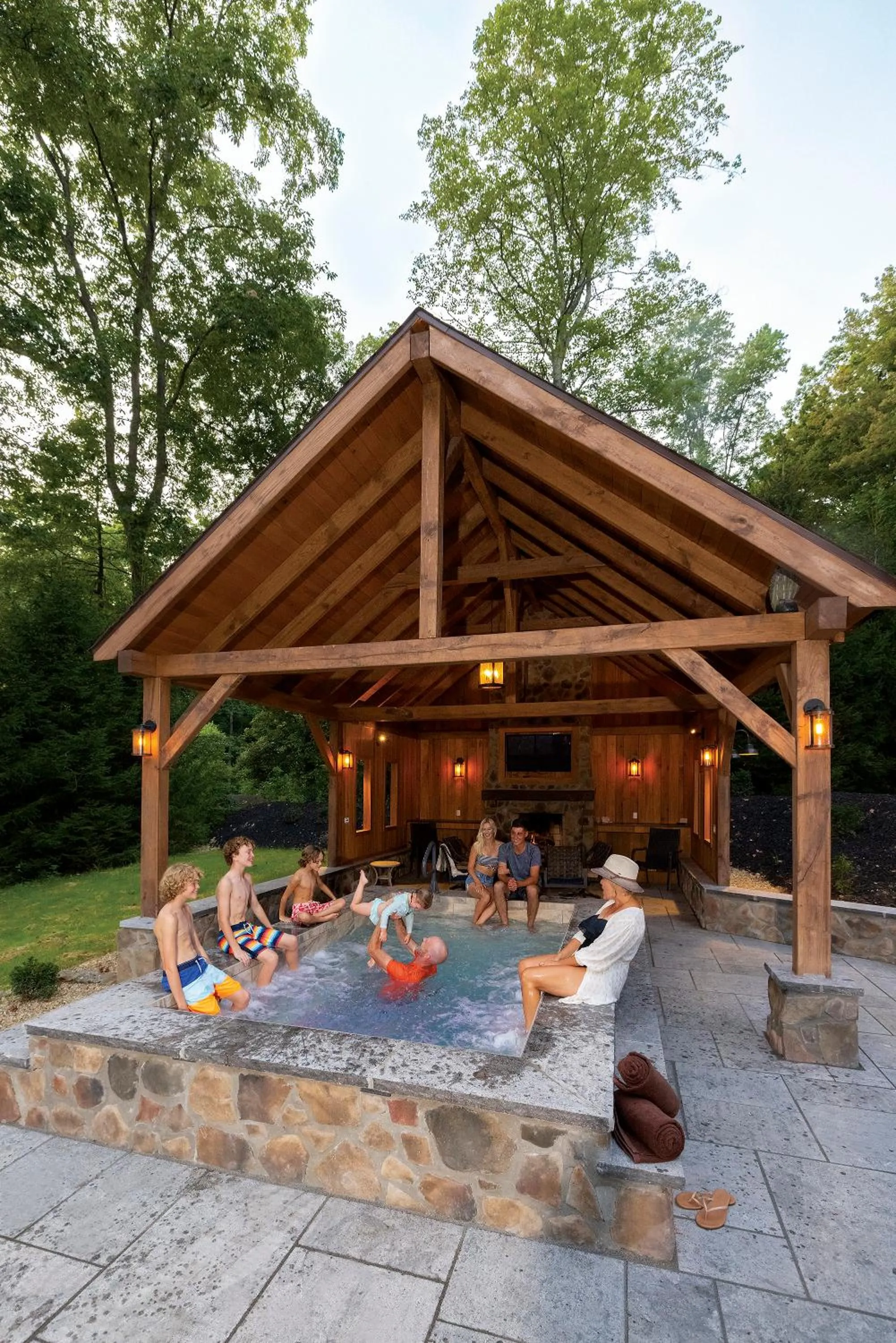 Swimming pool in Cherry Ridge Retreat Luxury Cabins
