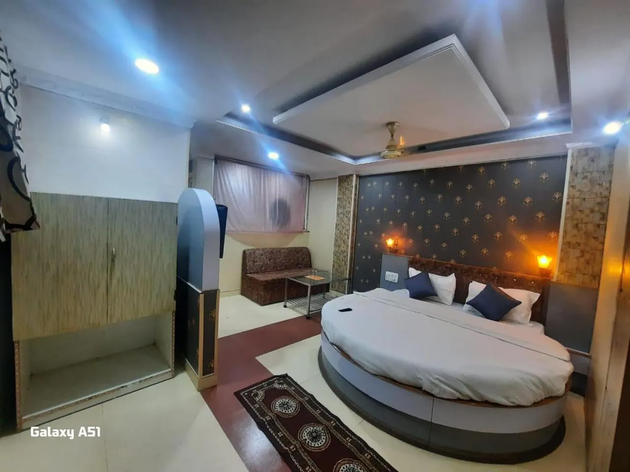 Bed in Hotel Rock View