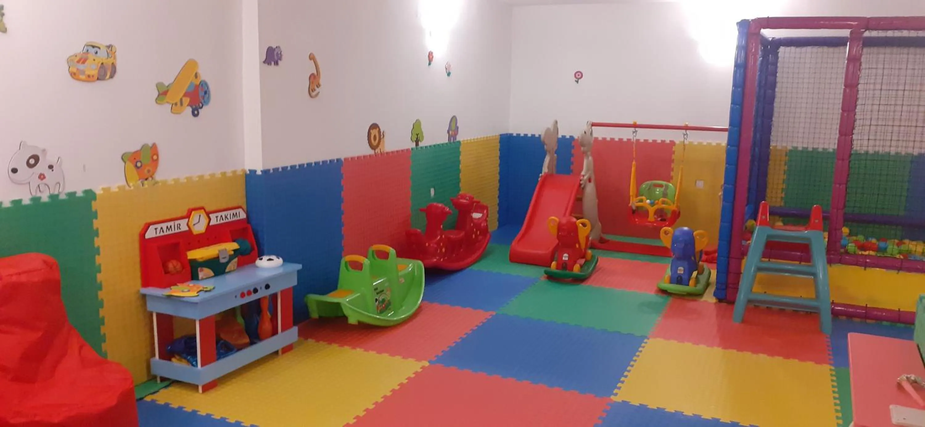 Kids's club in Terra Europe Brontes Hotel