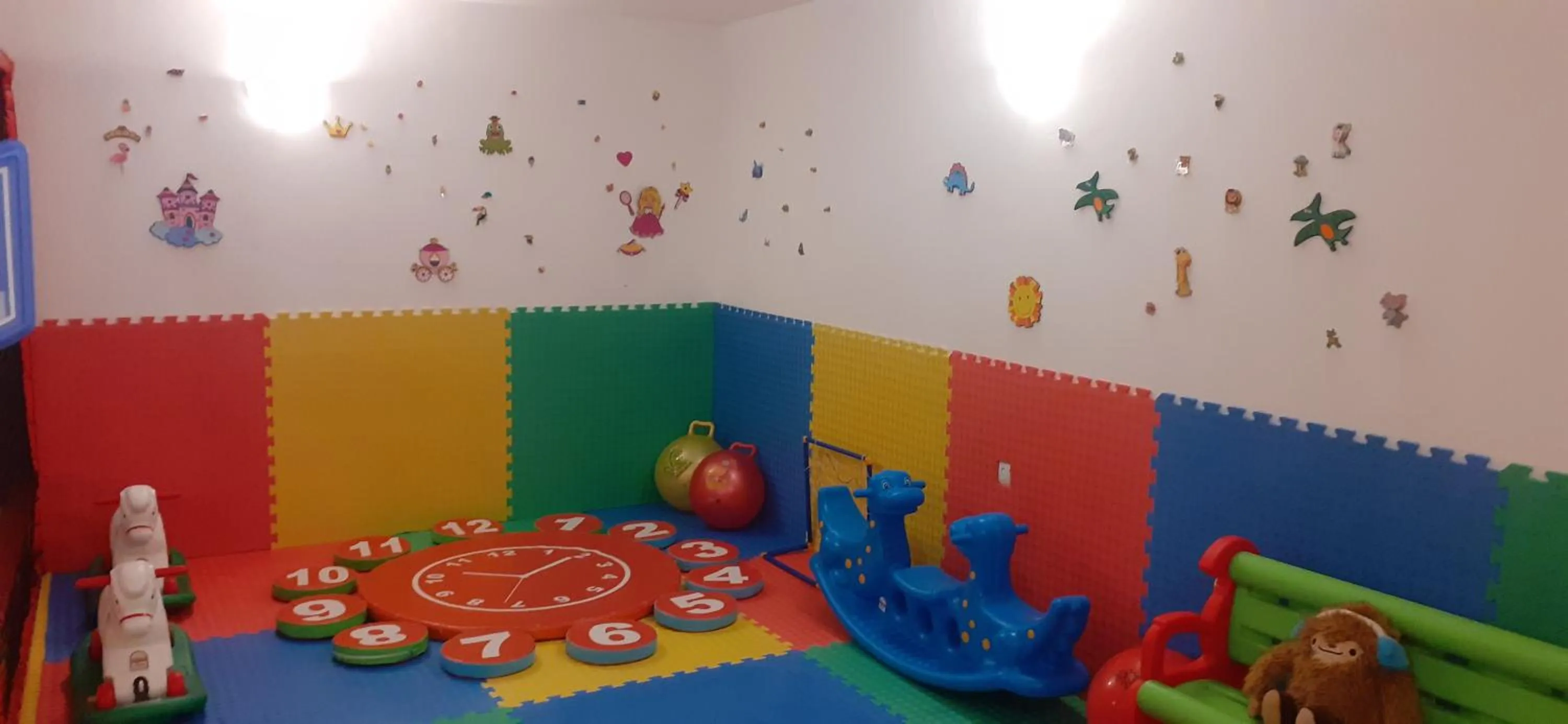 Kids's club in Terra Europe Brontes Hotel