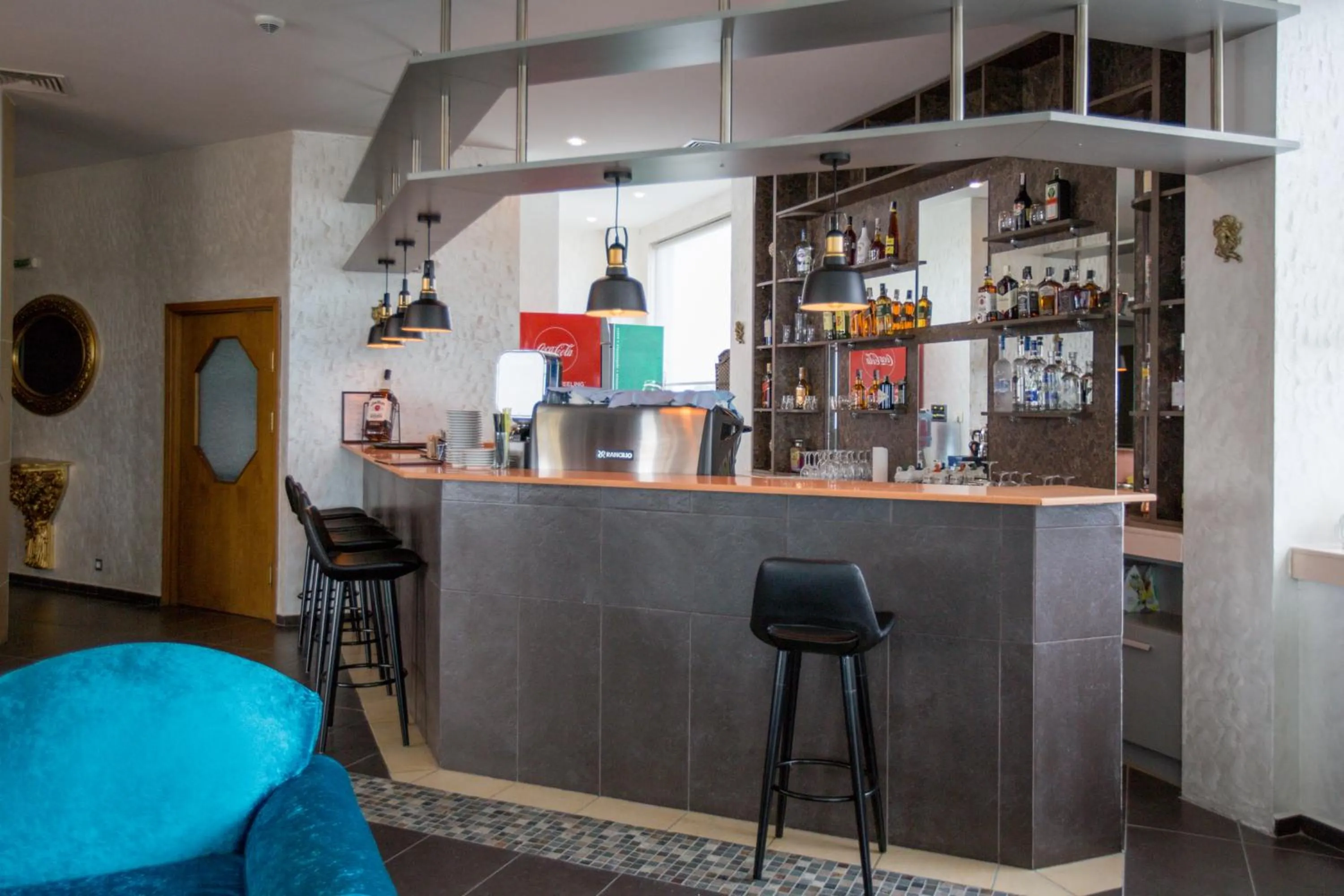 Lounge or bar in Terra Europe Brontes Hotel